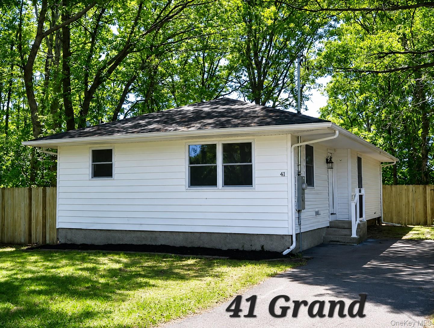 41 Grand Avenue Property Photo 1