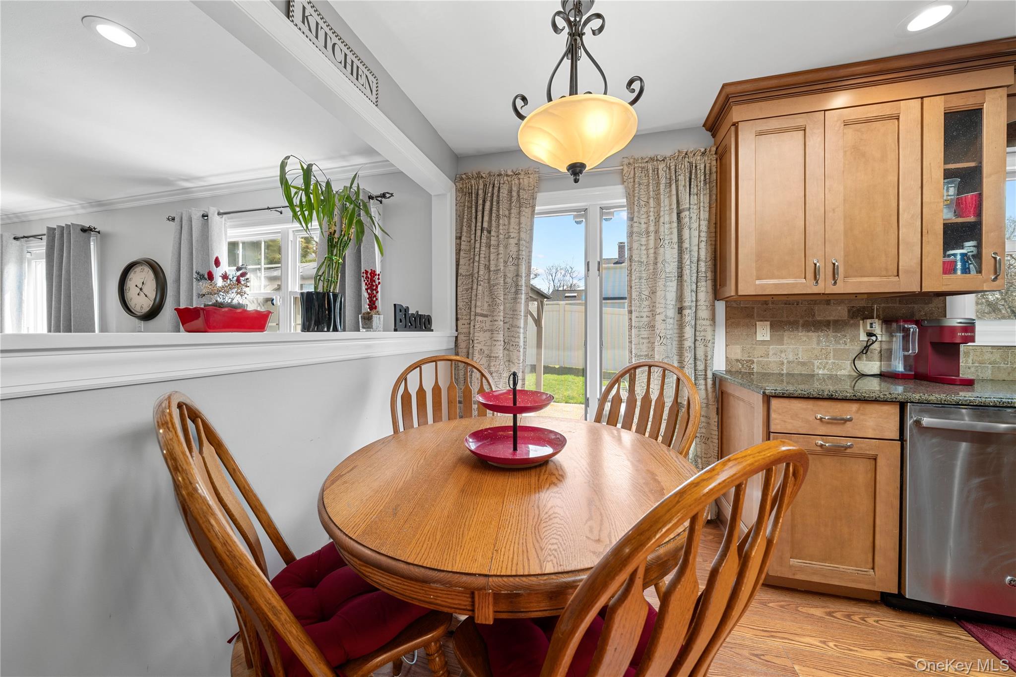 50 Penn Street Property Photo 9