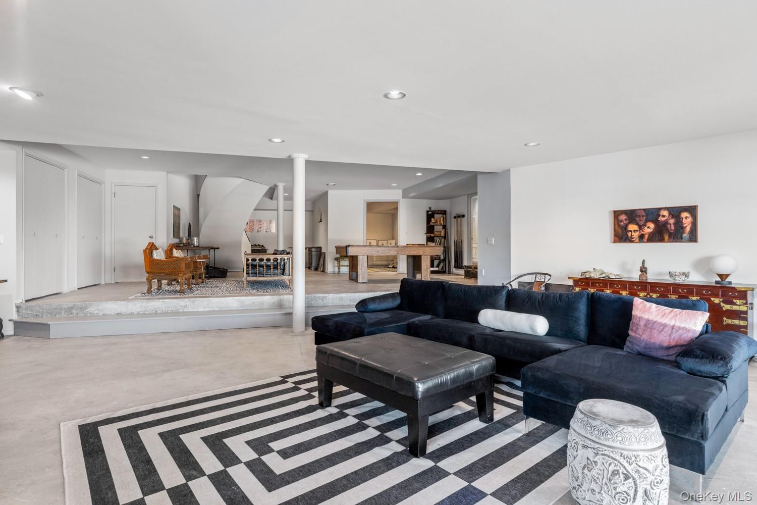 6 Lady Janes Way Property Photo 34