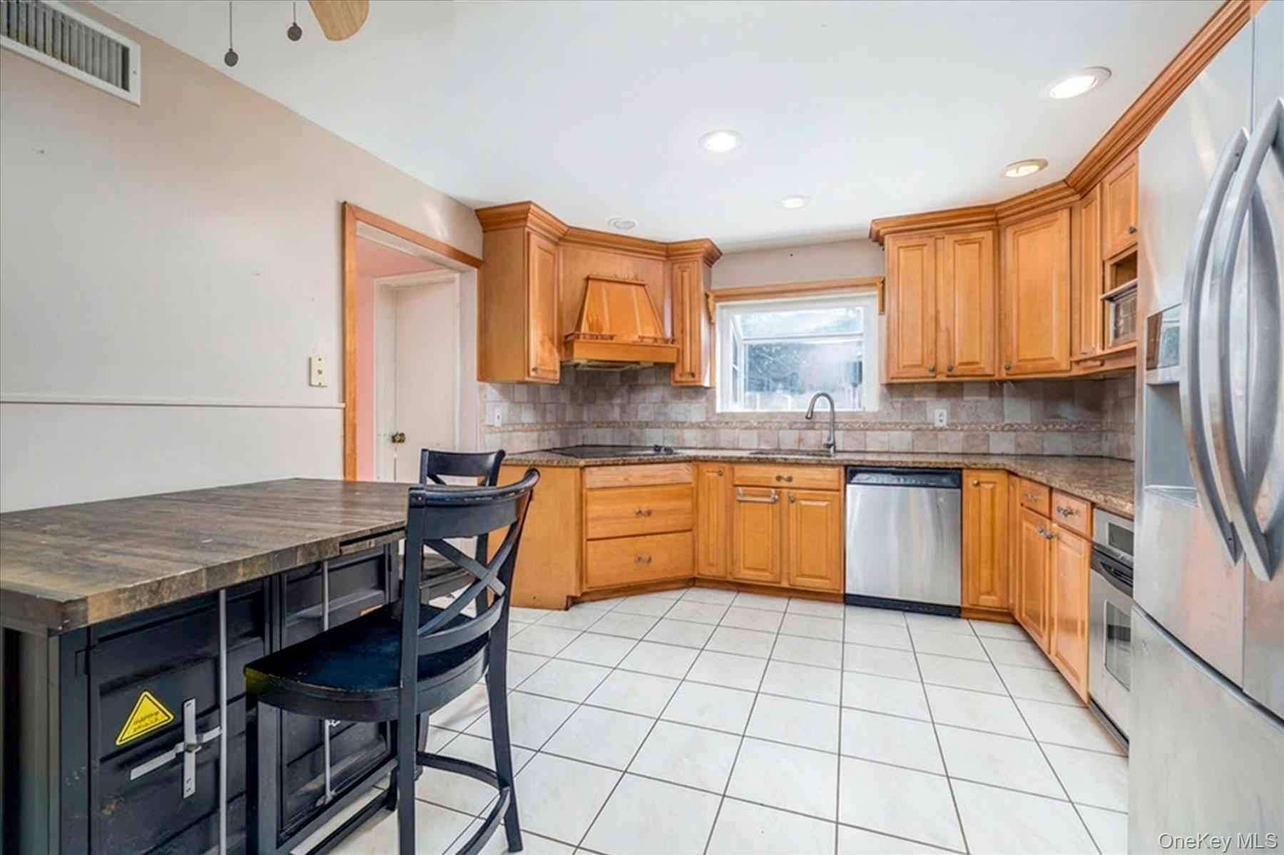 3447 Steven Road Property Photo 5
