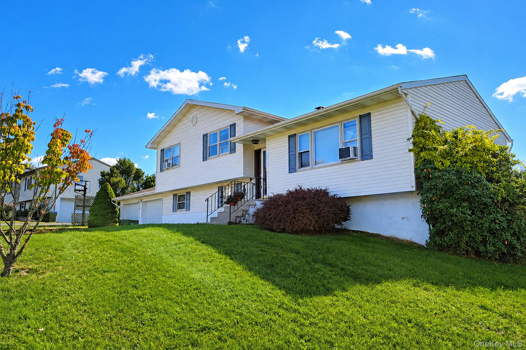 61 Decker Drive Property Photo 3