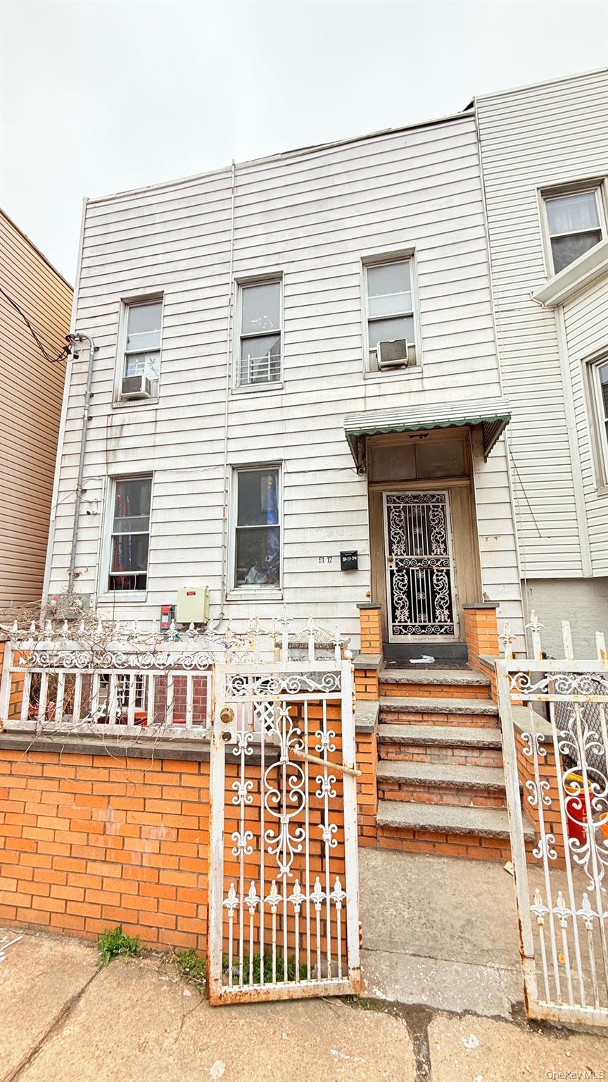 5117 34th Street Property Photo 1