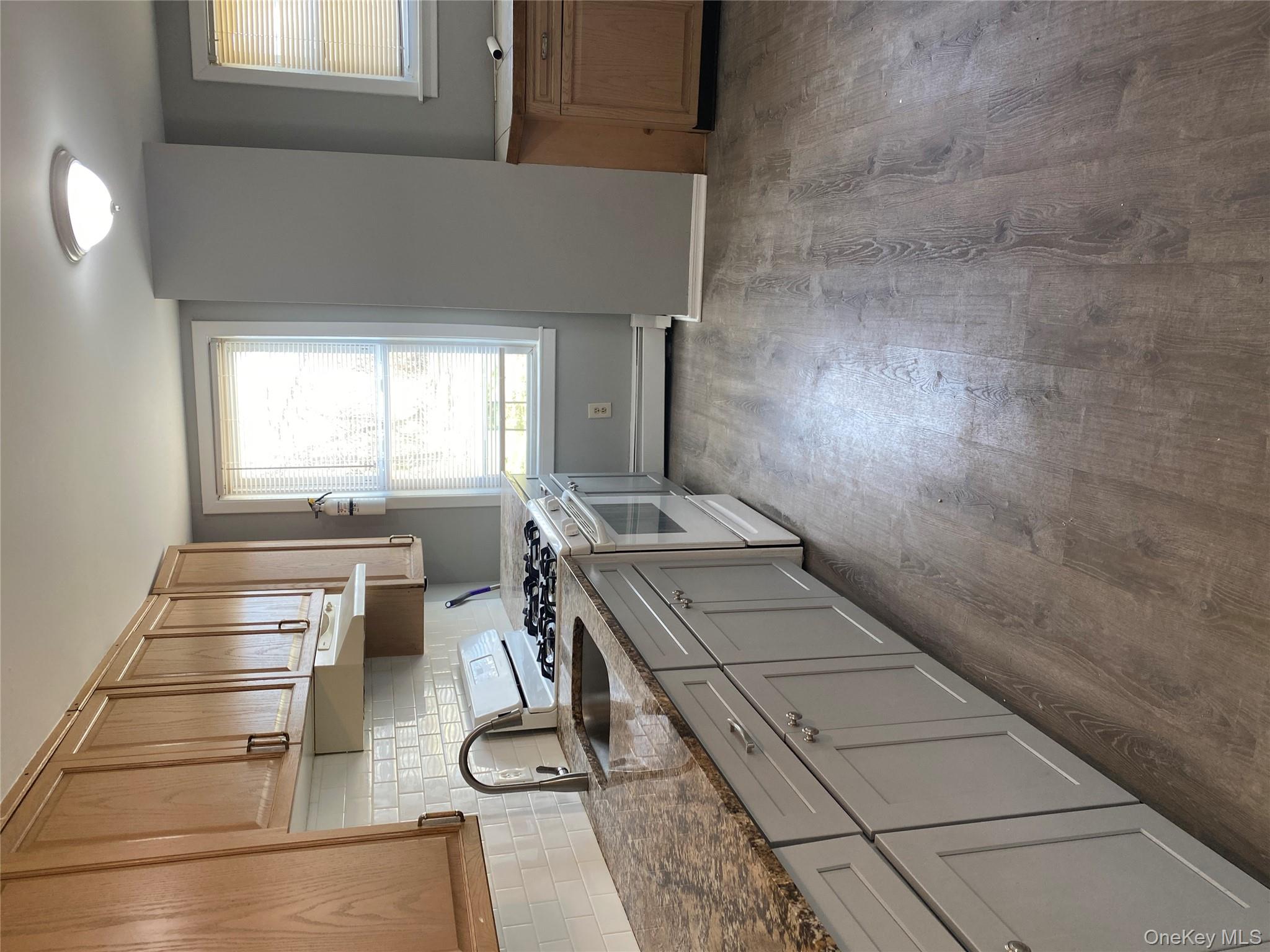 104 River Avenue Property Photo 3