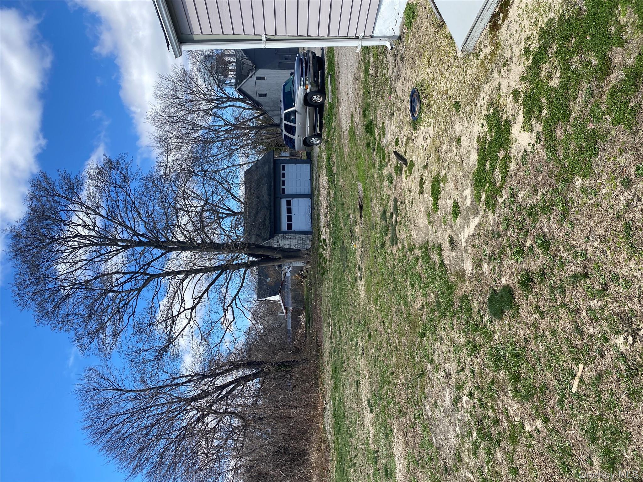 104 River Avenue Property Photo 8