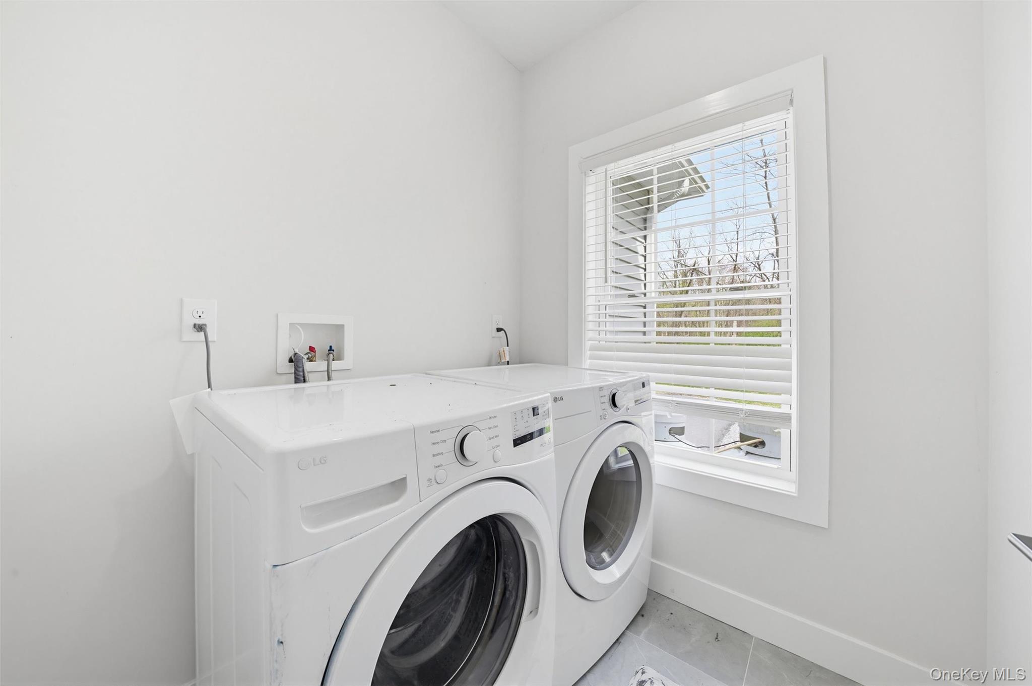 1575 Route 17a Property Photo 18