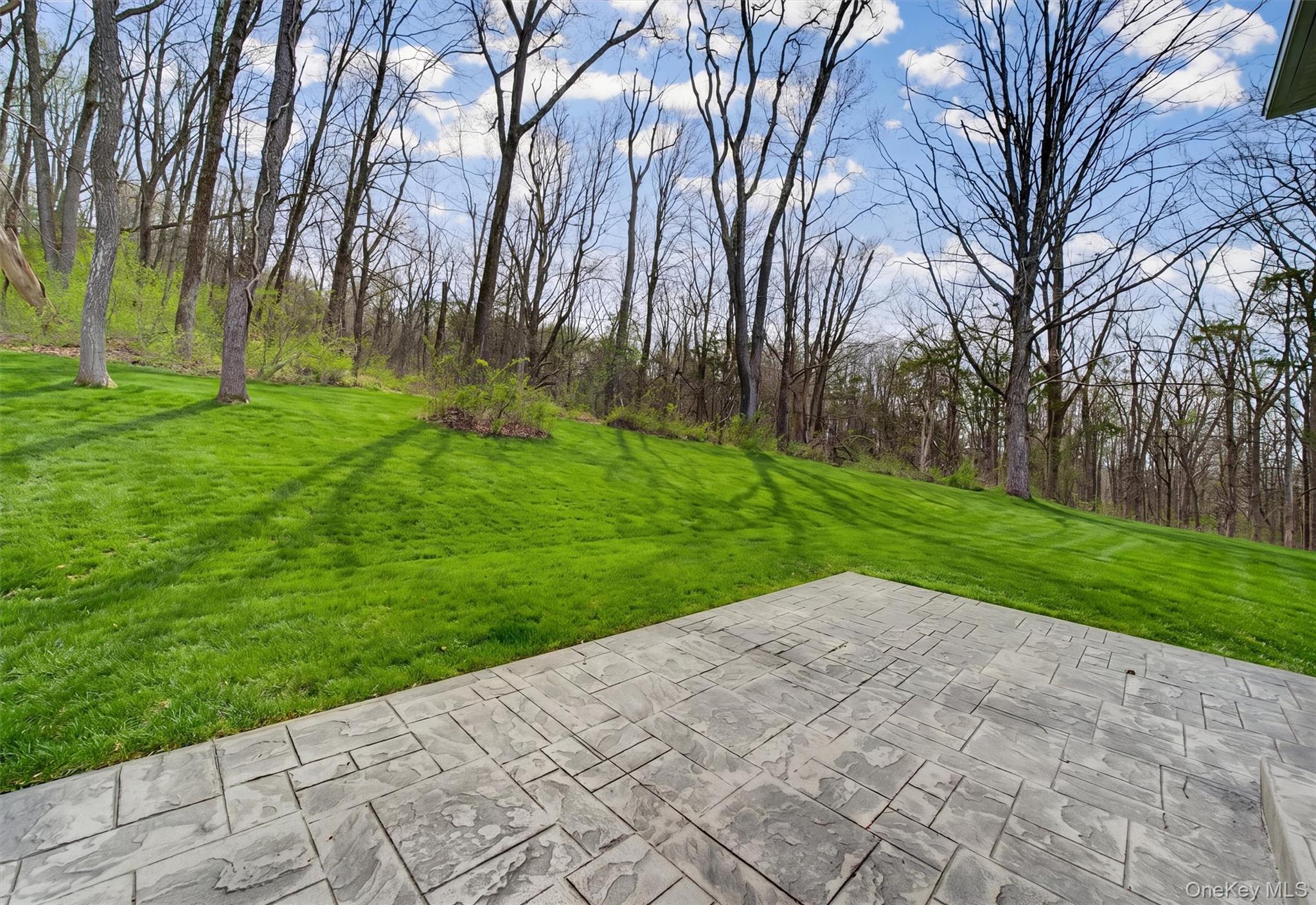 1575 Route 17a Property Photo 42