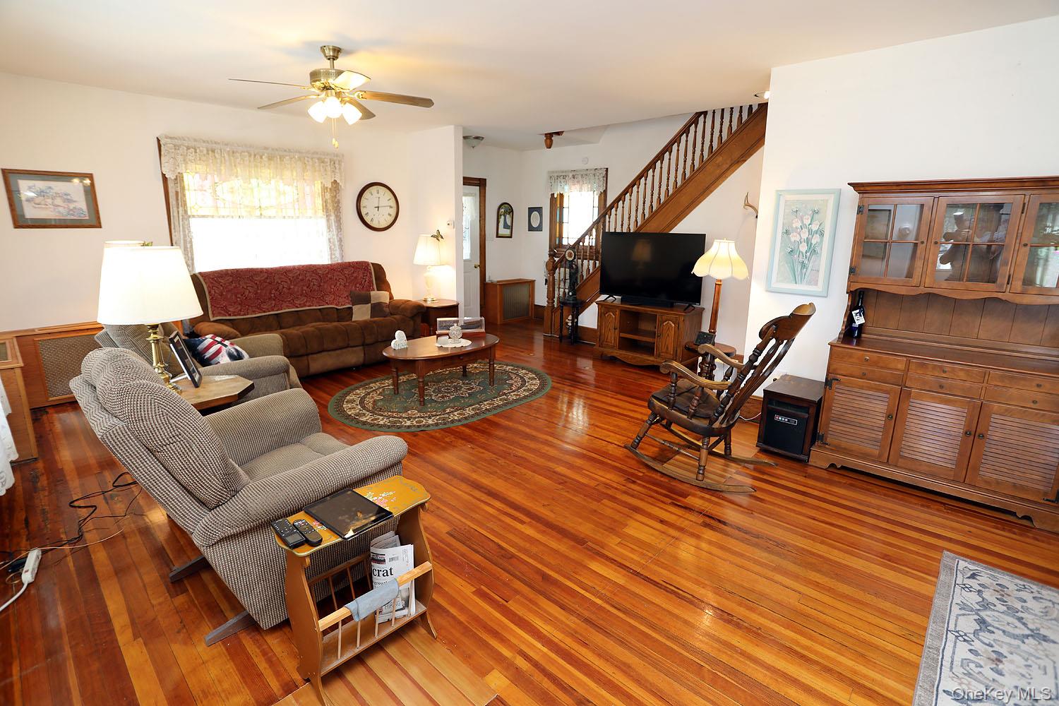 11 Highview Avenue Property Photo 28