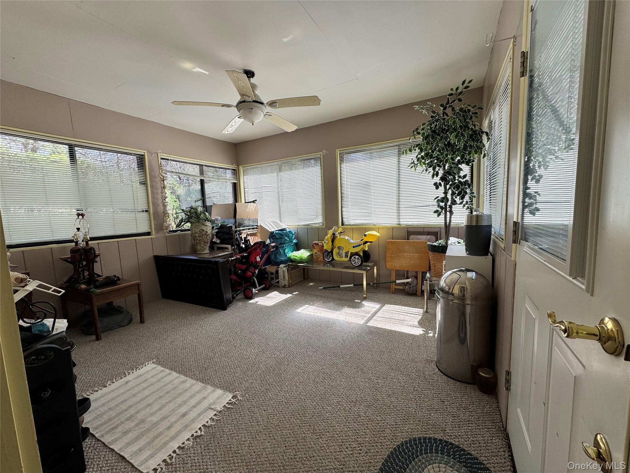 27 Gina Lane Property Photo 7