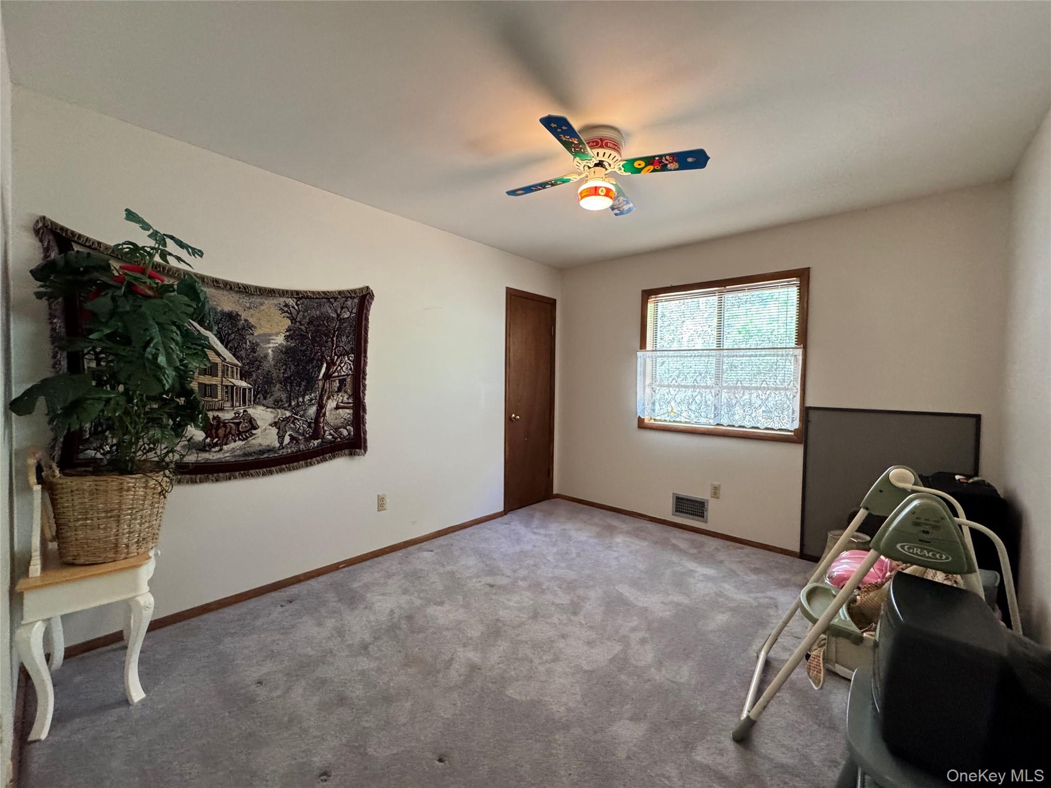 27 Gina Lane Property Photo 15