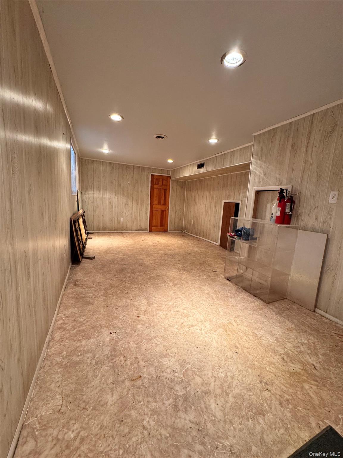 27 Gina Lane Property Photo 23