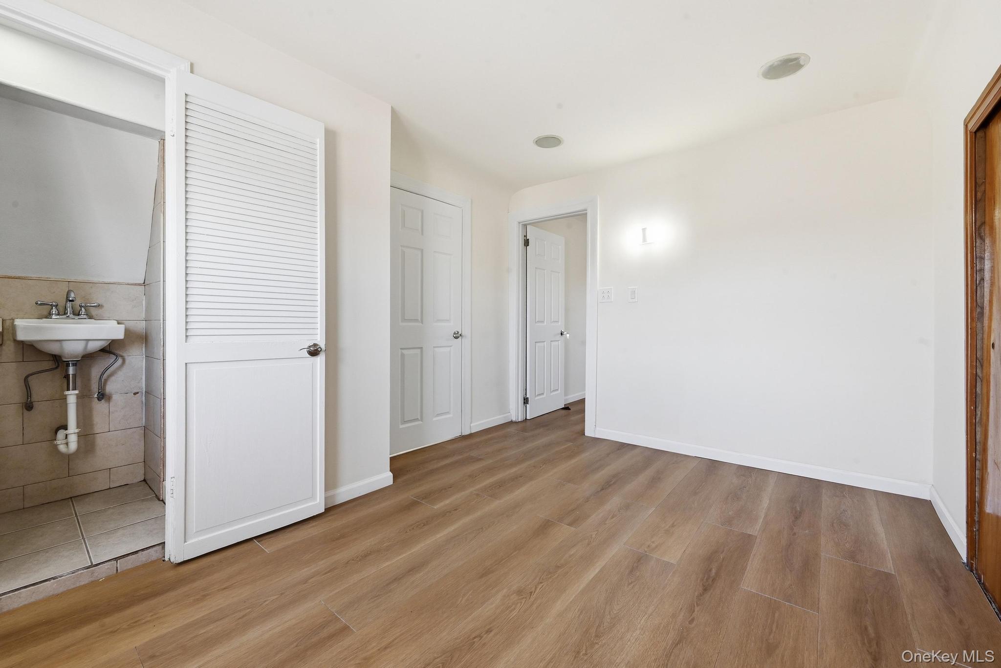 45-11 160th Street Property Photo 23