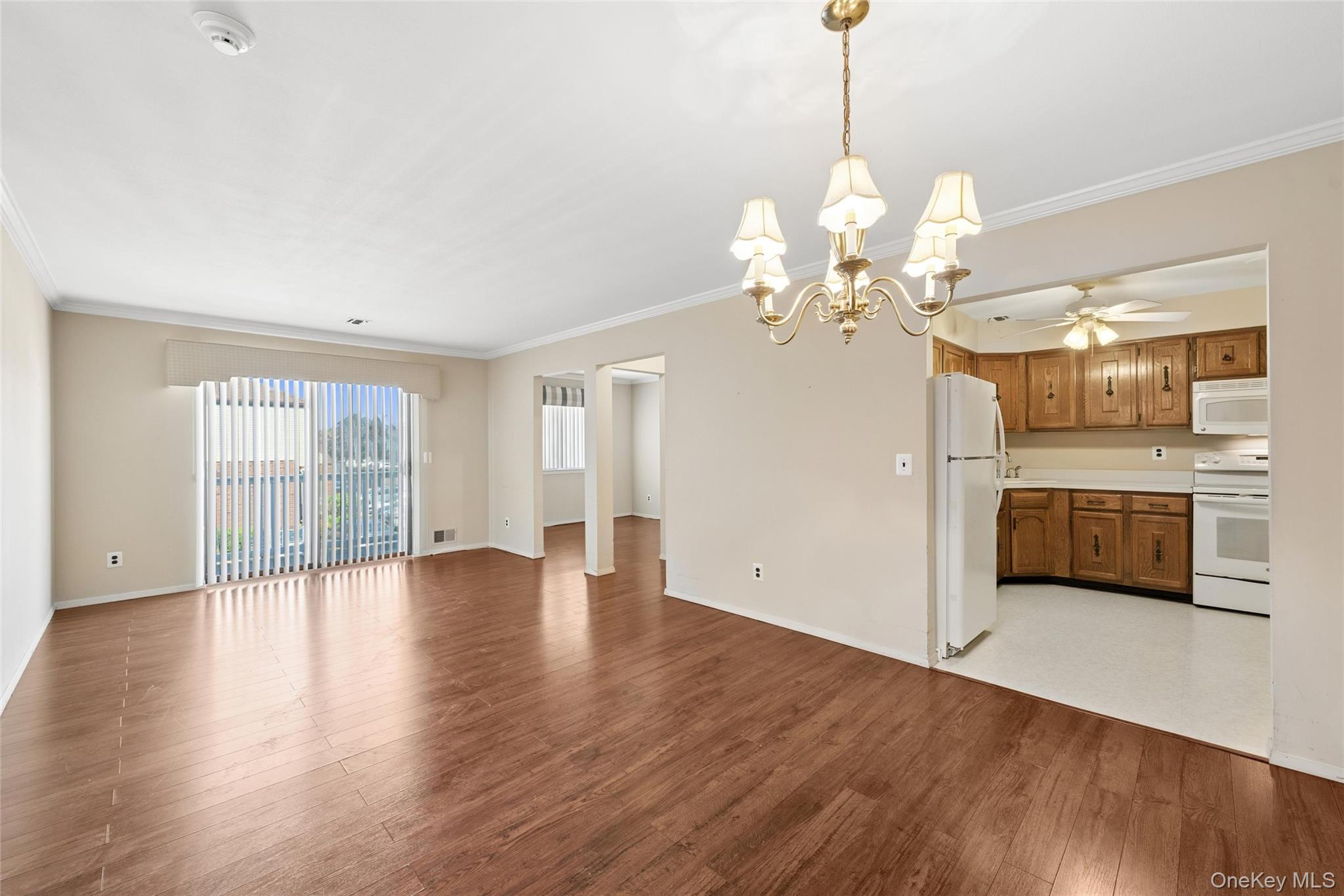 100 S Cambridge Drive 100 Property Photo 7