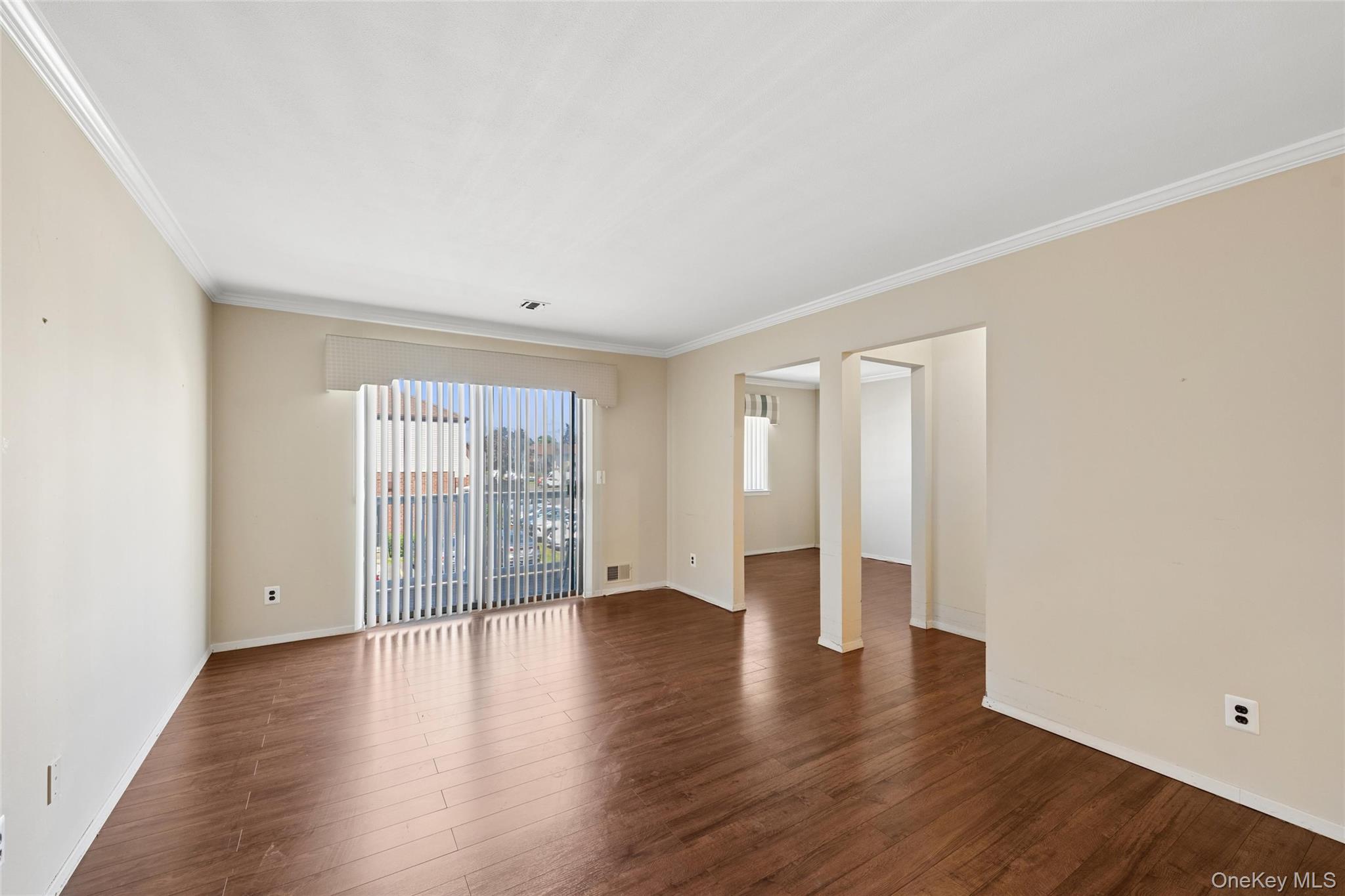 100 S Cambridge Drive 100 Property Photo 10