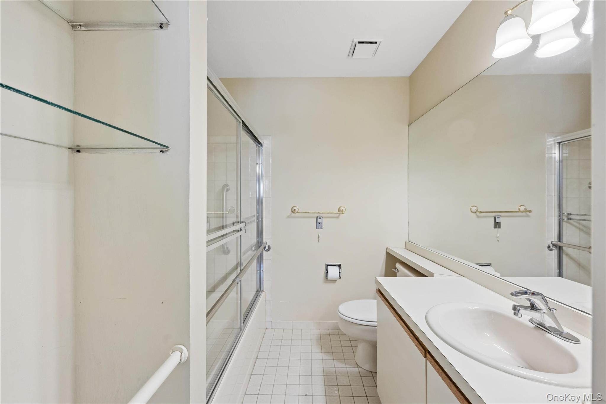 100 S Cambridge Drive 100 Property Photo 26
