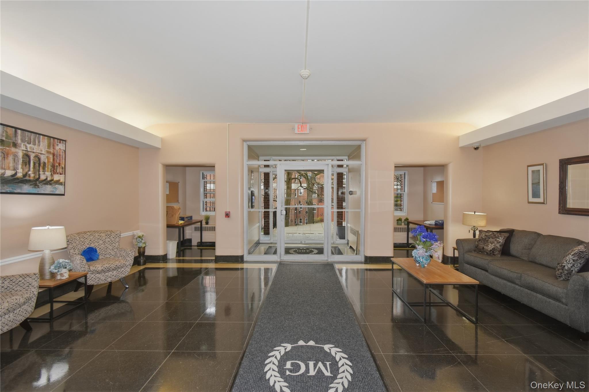 280 Collins Avenue 6i Property Photo 3