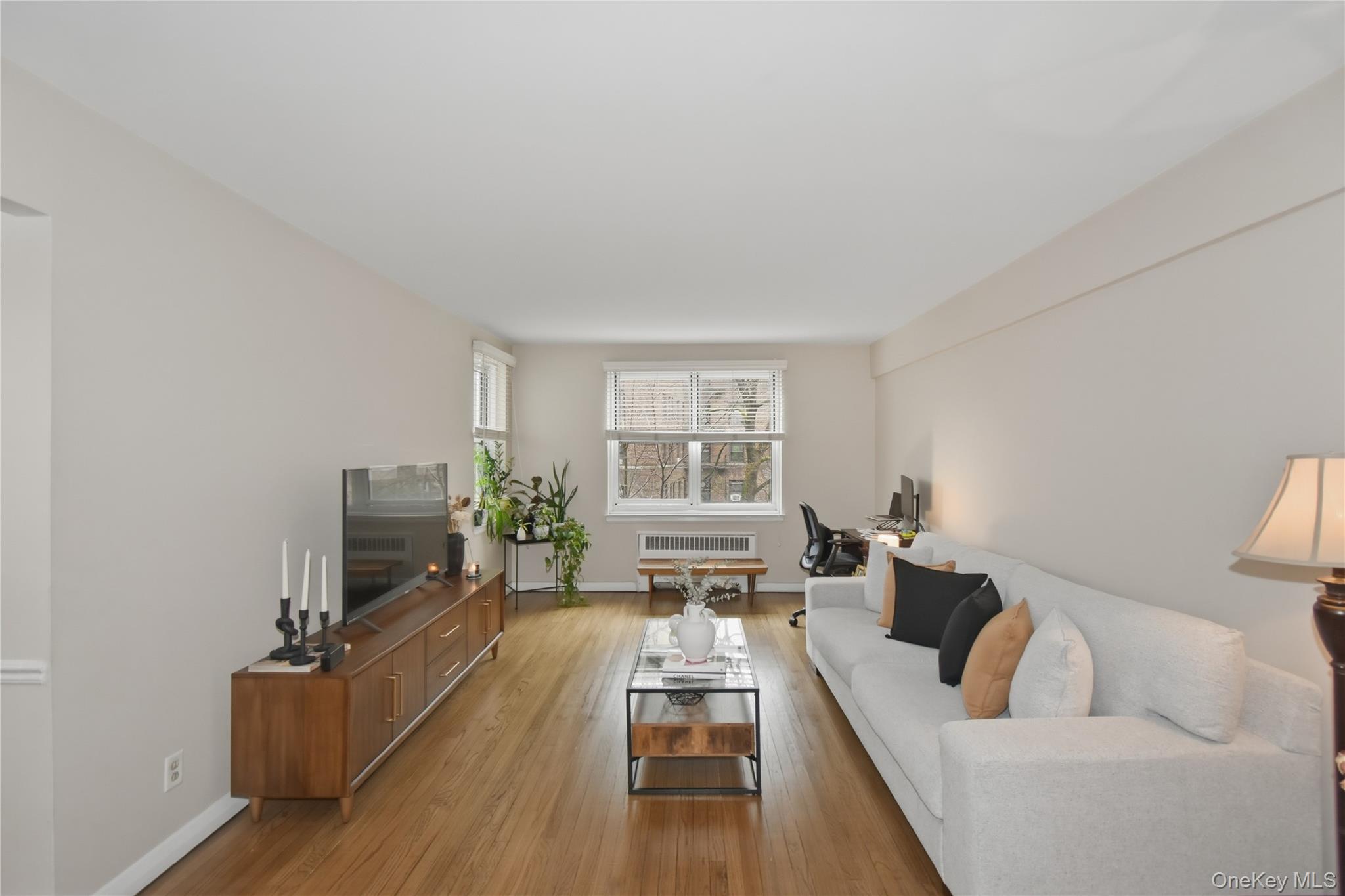 280 Collins Avenue 6i Property Photo 5