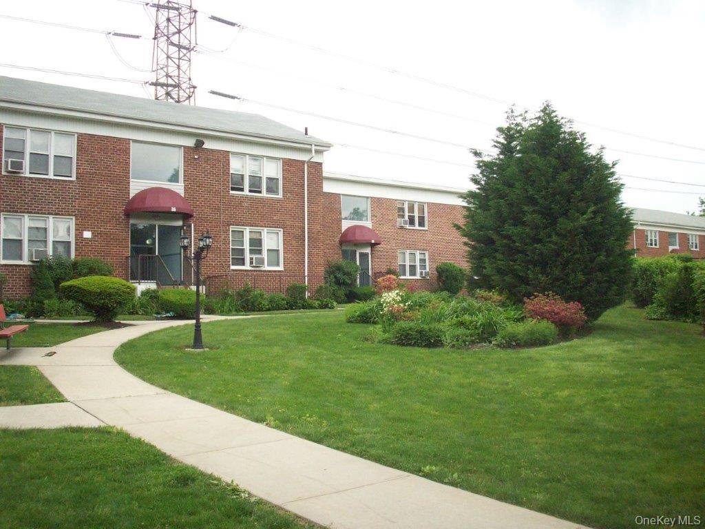 40 Winchester Avenue 2A Property Photo 1