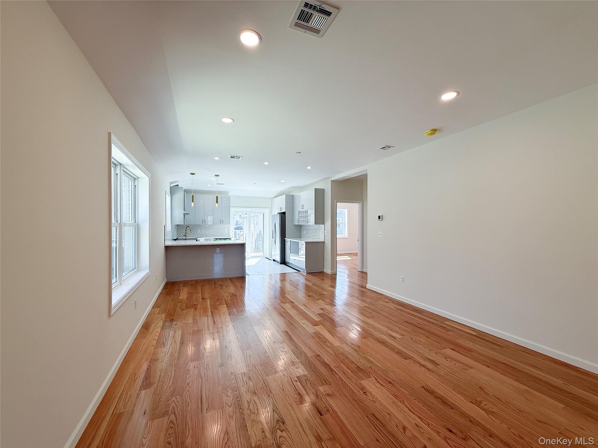 3174 Valhalla Drive Property Photo 22