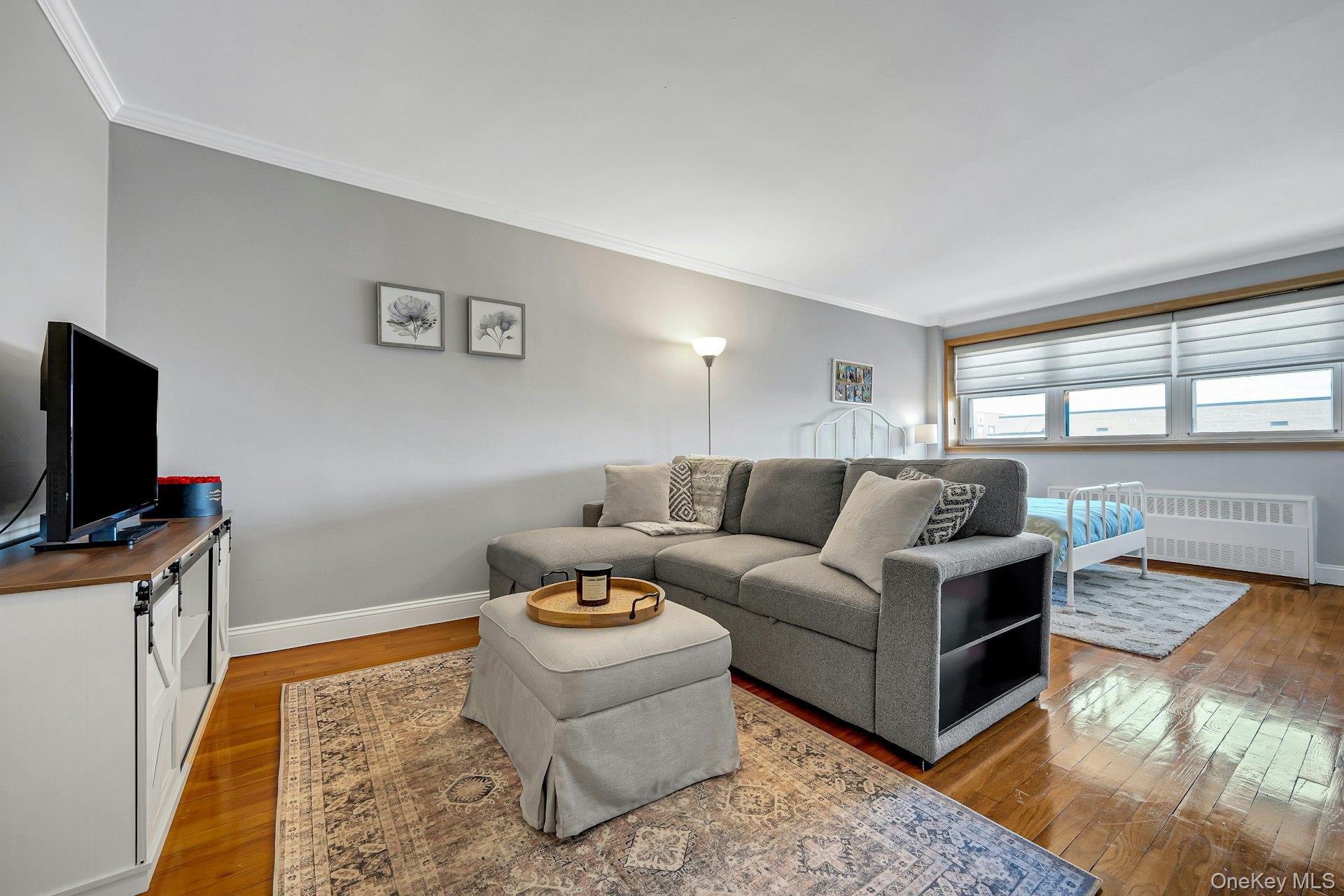 370 Westchester Avenue 6m Property Photo 7