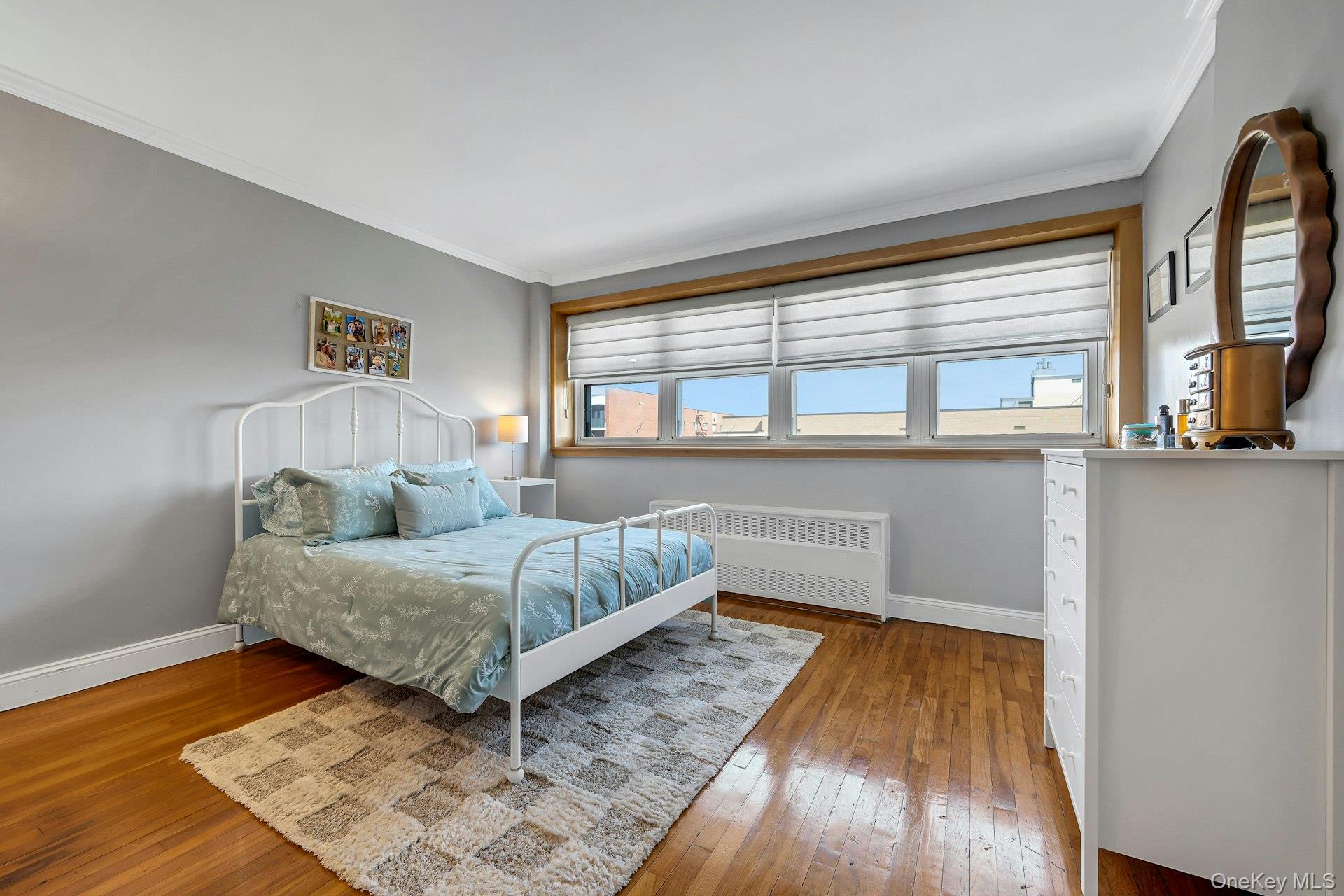370 Westchester Avenue 6m Property Photo 9