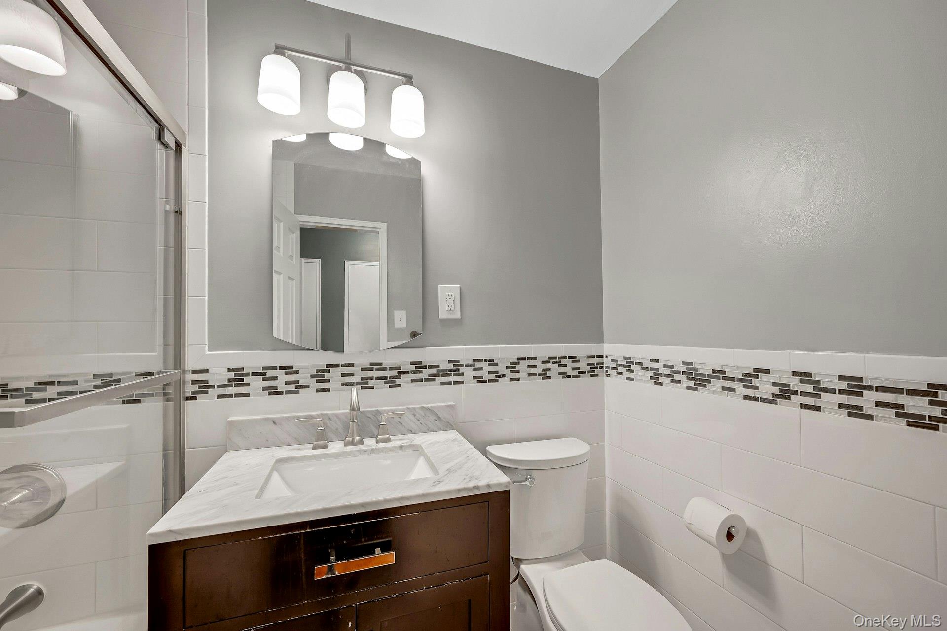 370 Westchester Avenue 6m Property Photo 15