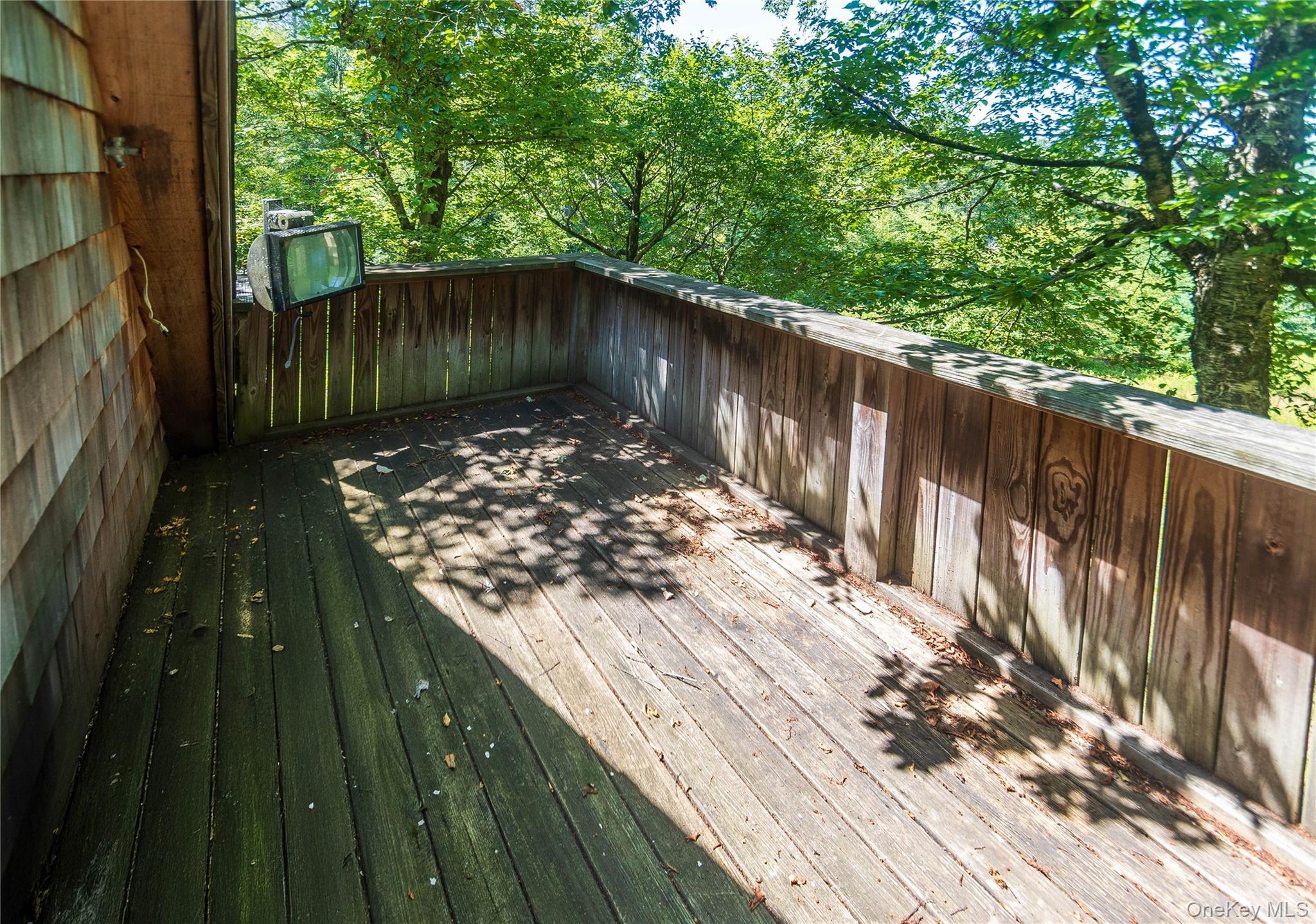 885 Grandview Road Property Photo 9