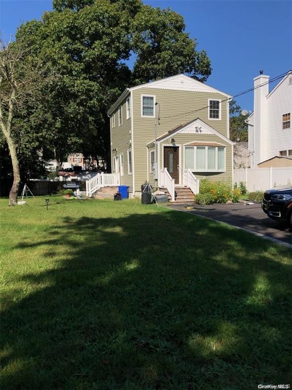 982609 Property Photo 1