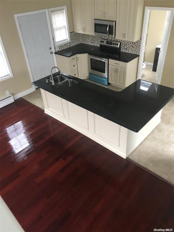 982609 Property Photo 4