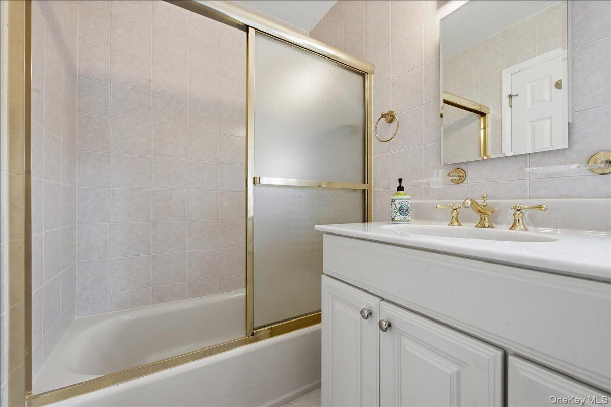 16 Seaway Drive Property Photo 31