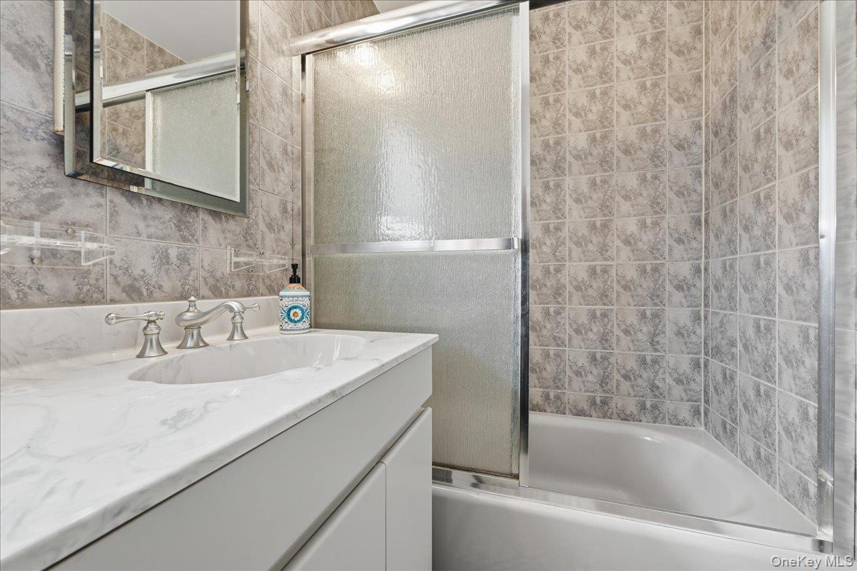 16 Seaway Drive Property Photo 36