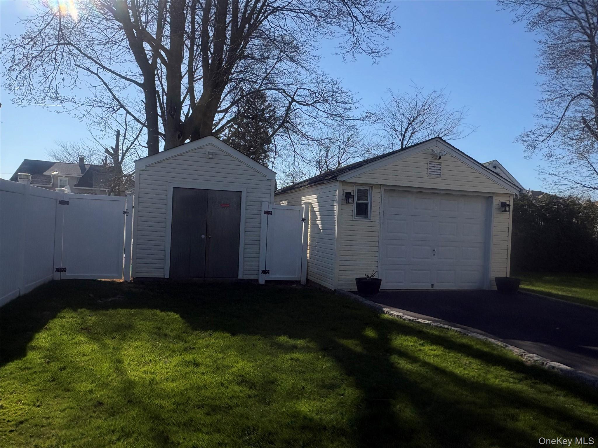 25 Rutland Road Property Photo 18