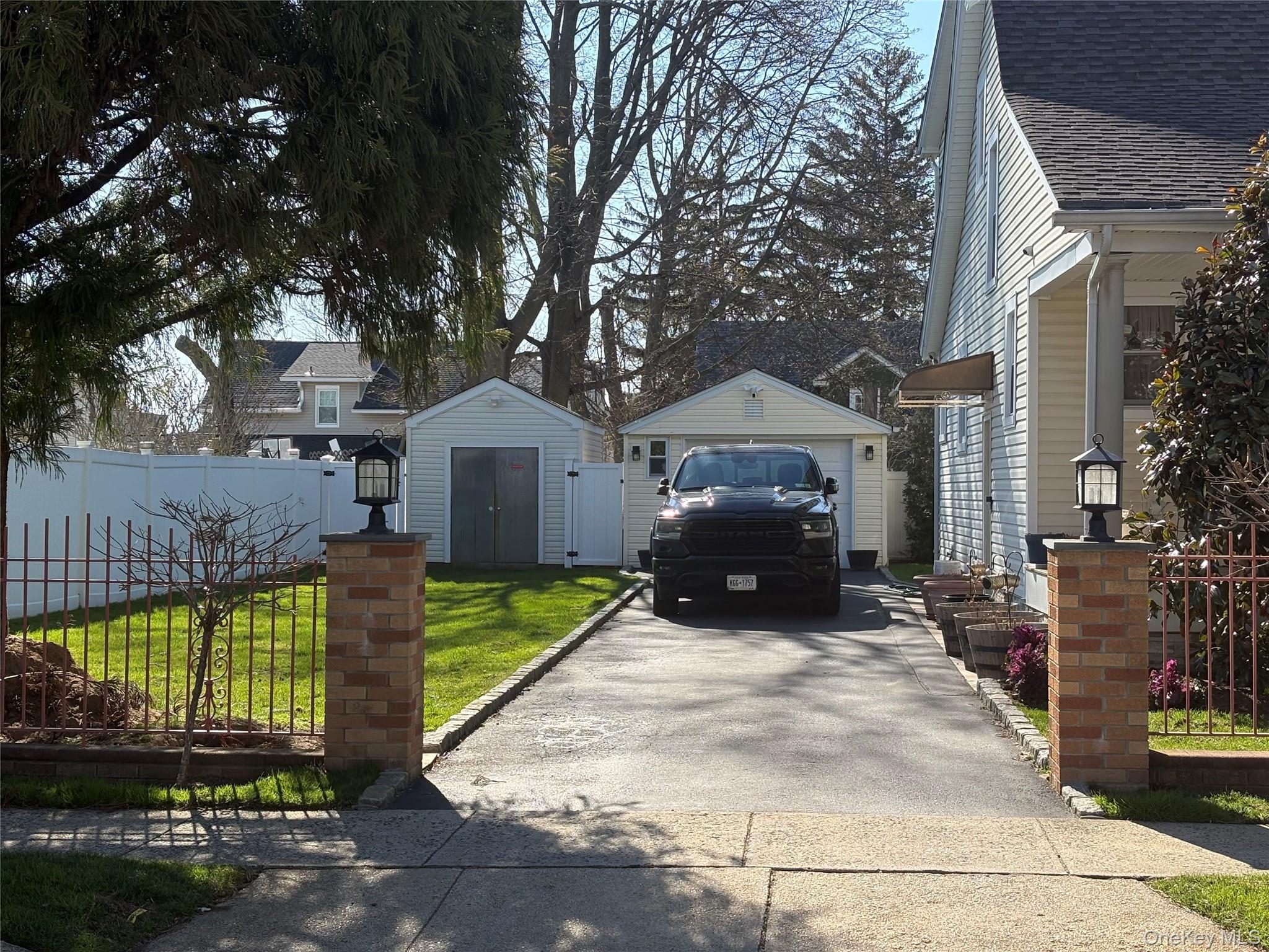 25 Rutland Road Property Photo 21