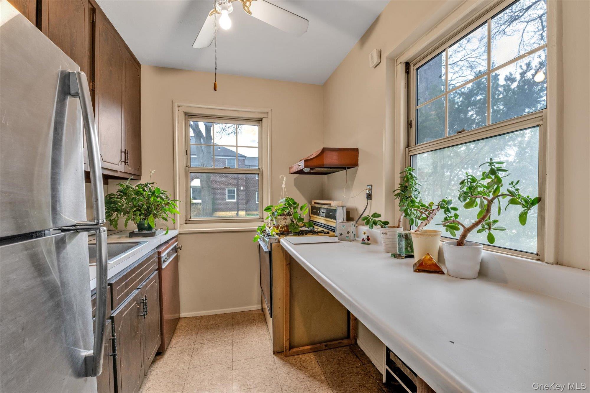 249-38 63rd Avenue #4-1283 Property Photo 8