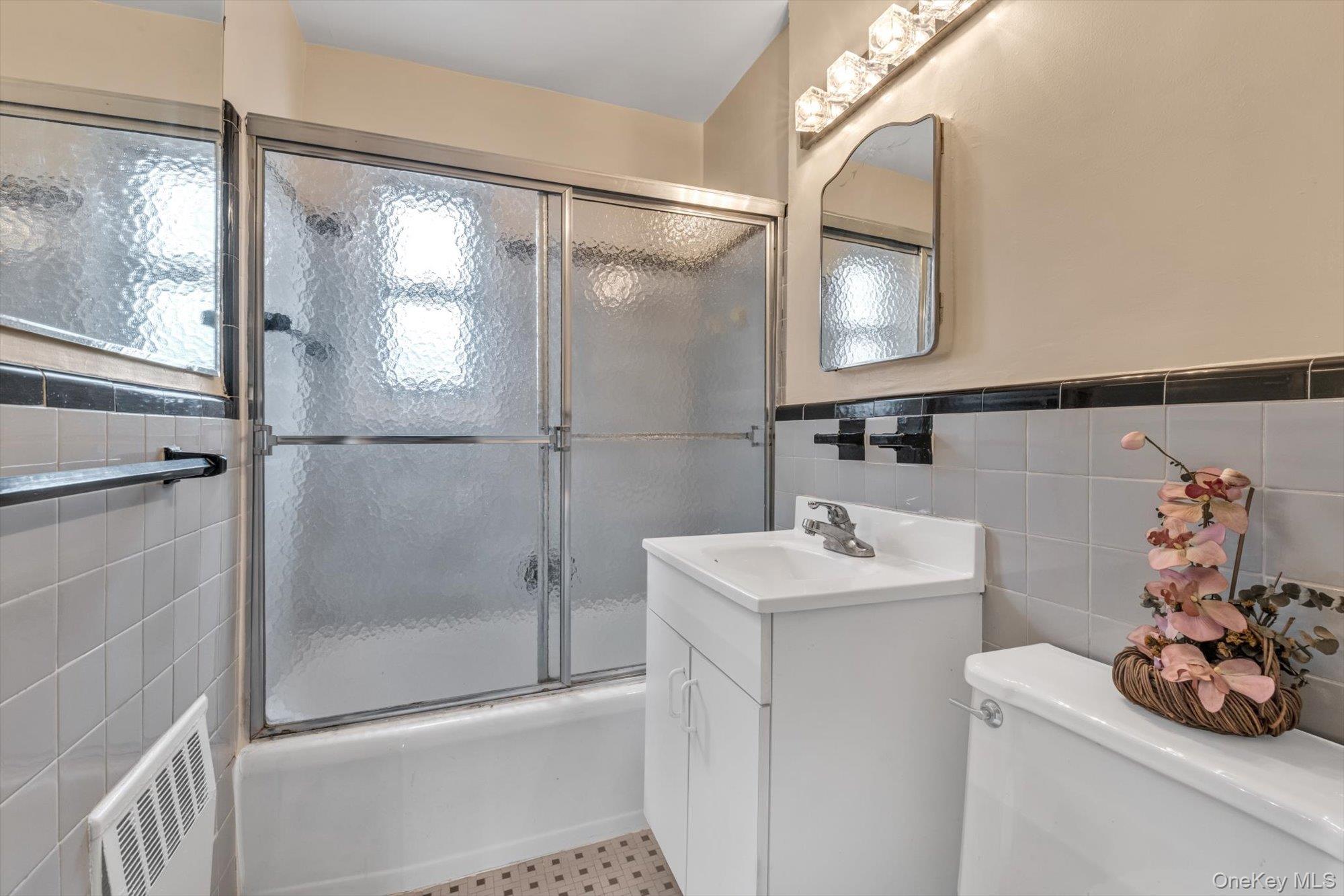 249-38 63rd Avenue #4-1283 Property Photo 11
