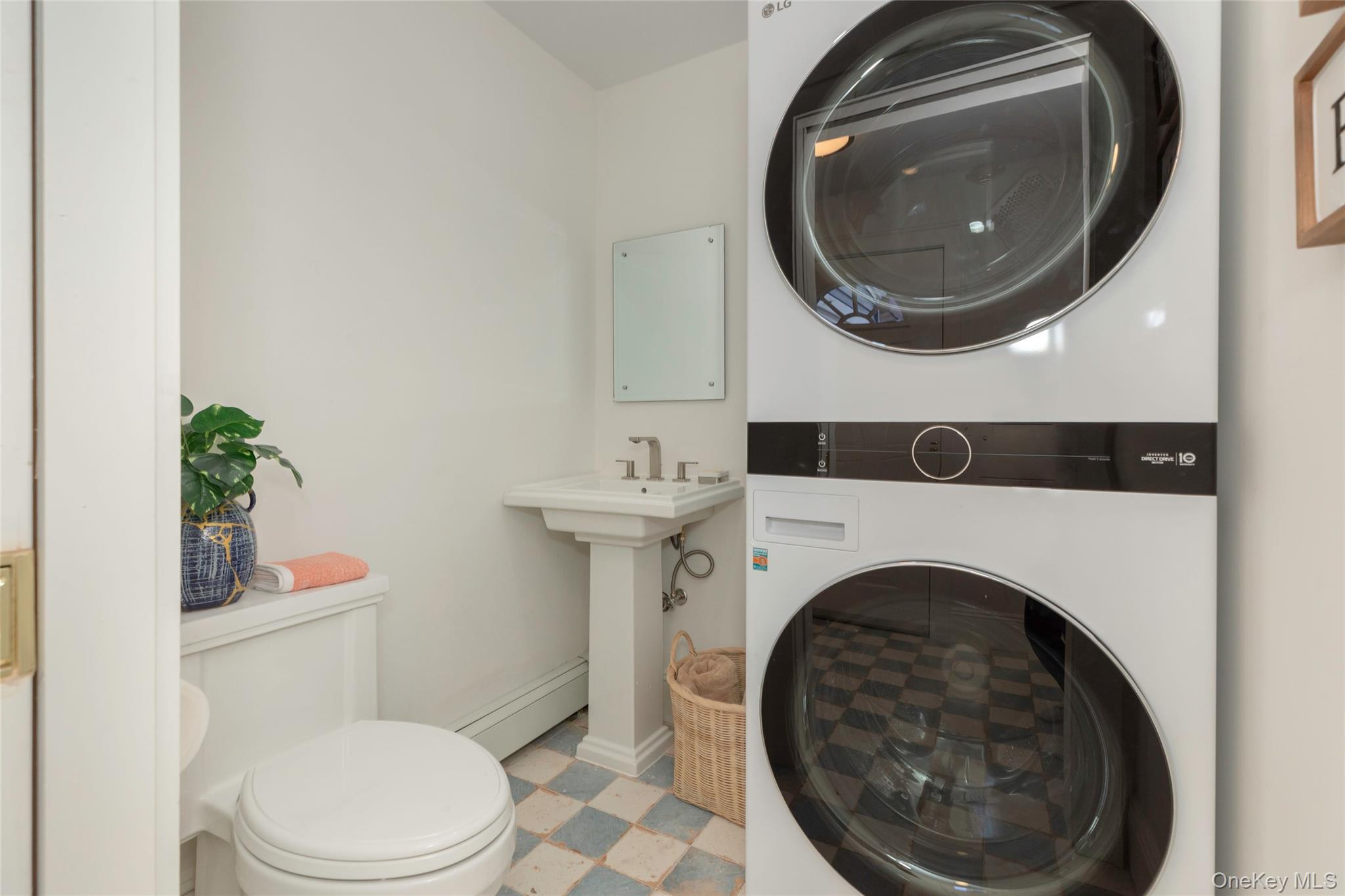 211 Bowne Street Property Photo 10