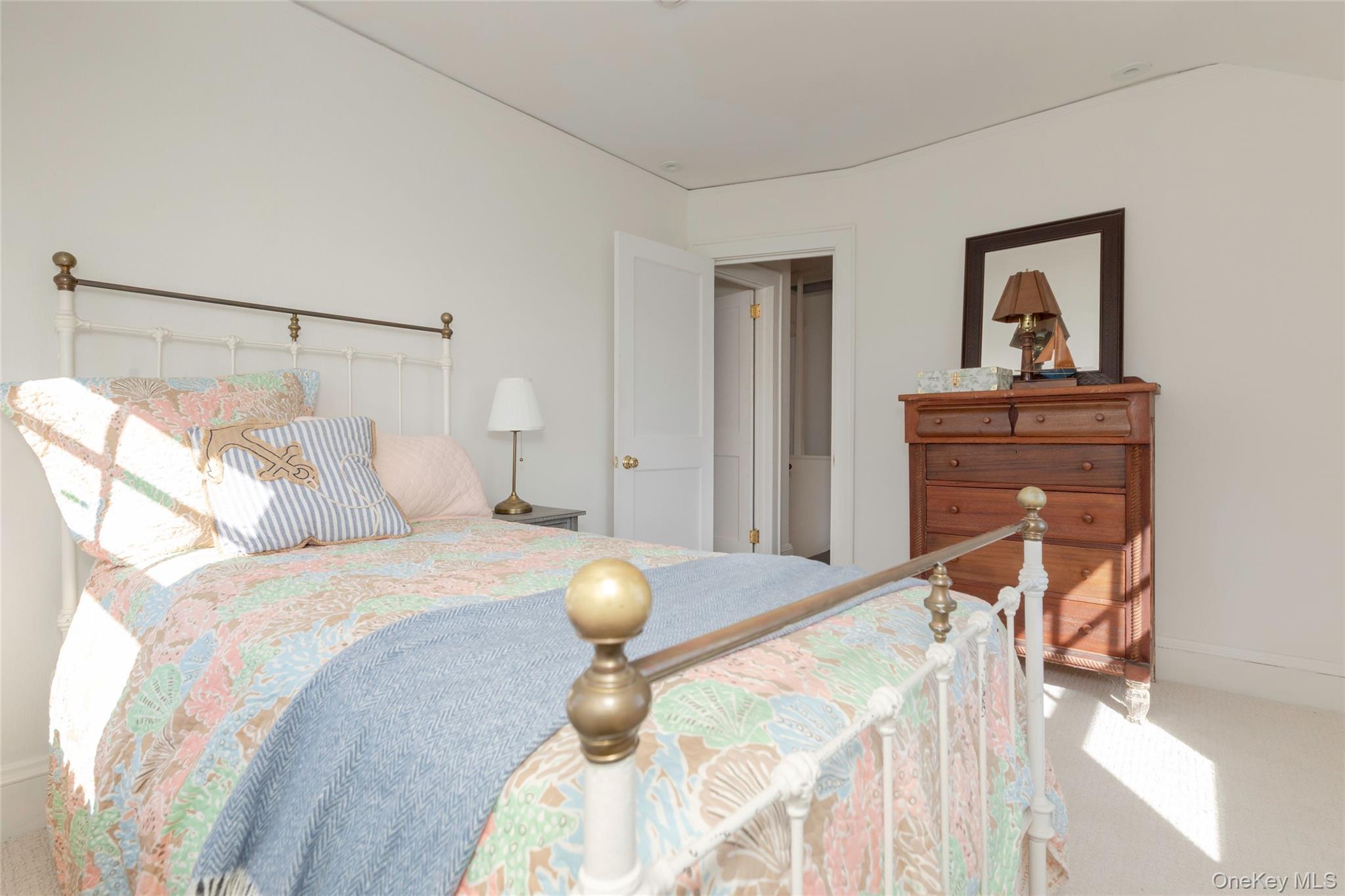 211 Bowne Street Property Photo 16