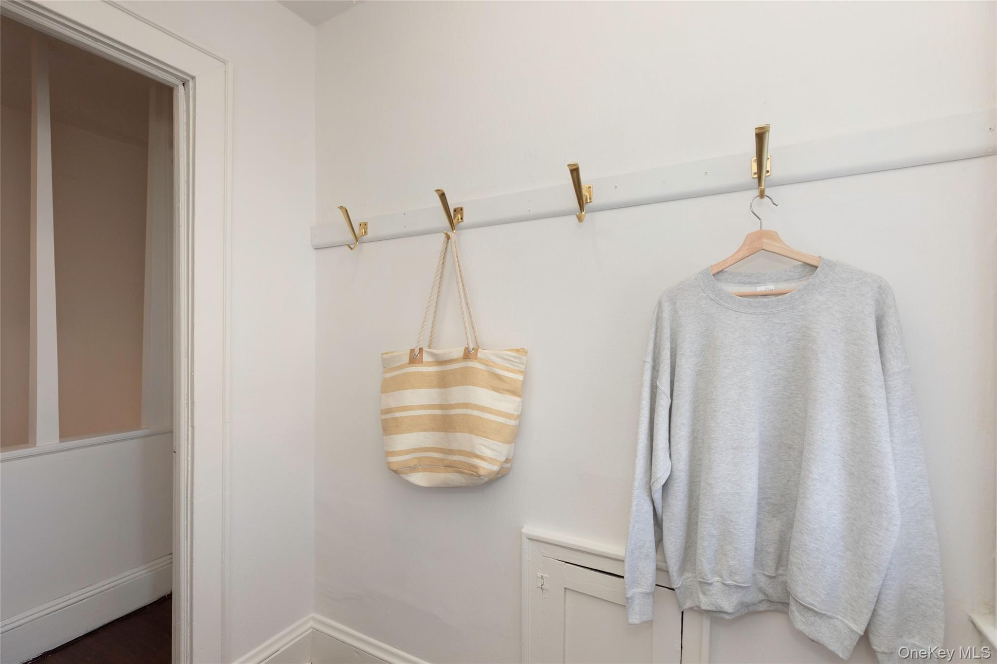 211 Bowne Street Property Photo 24