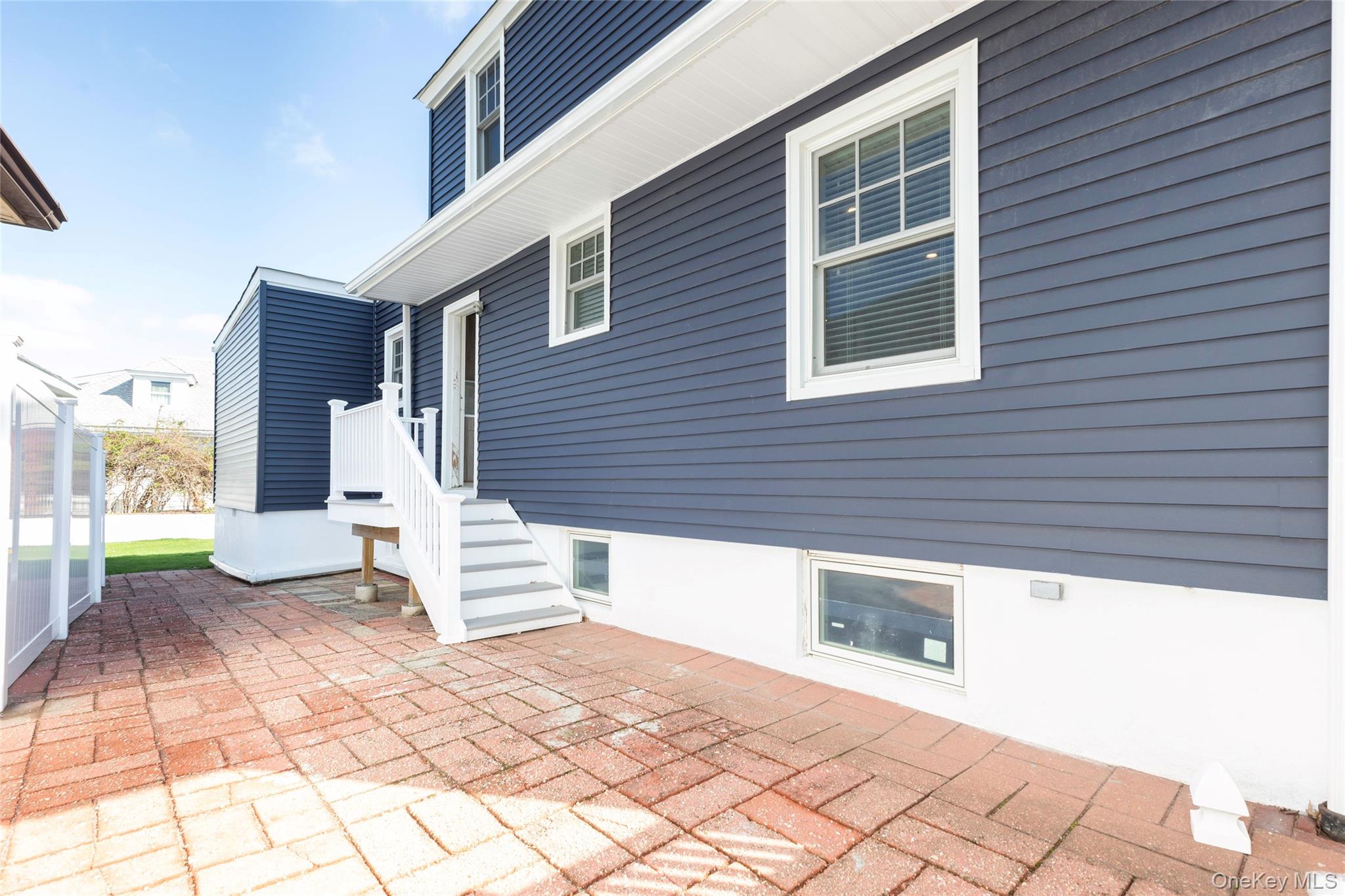 211 Bowne Street Property Photo 25