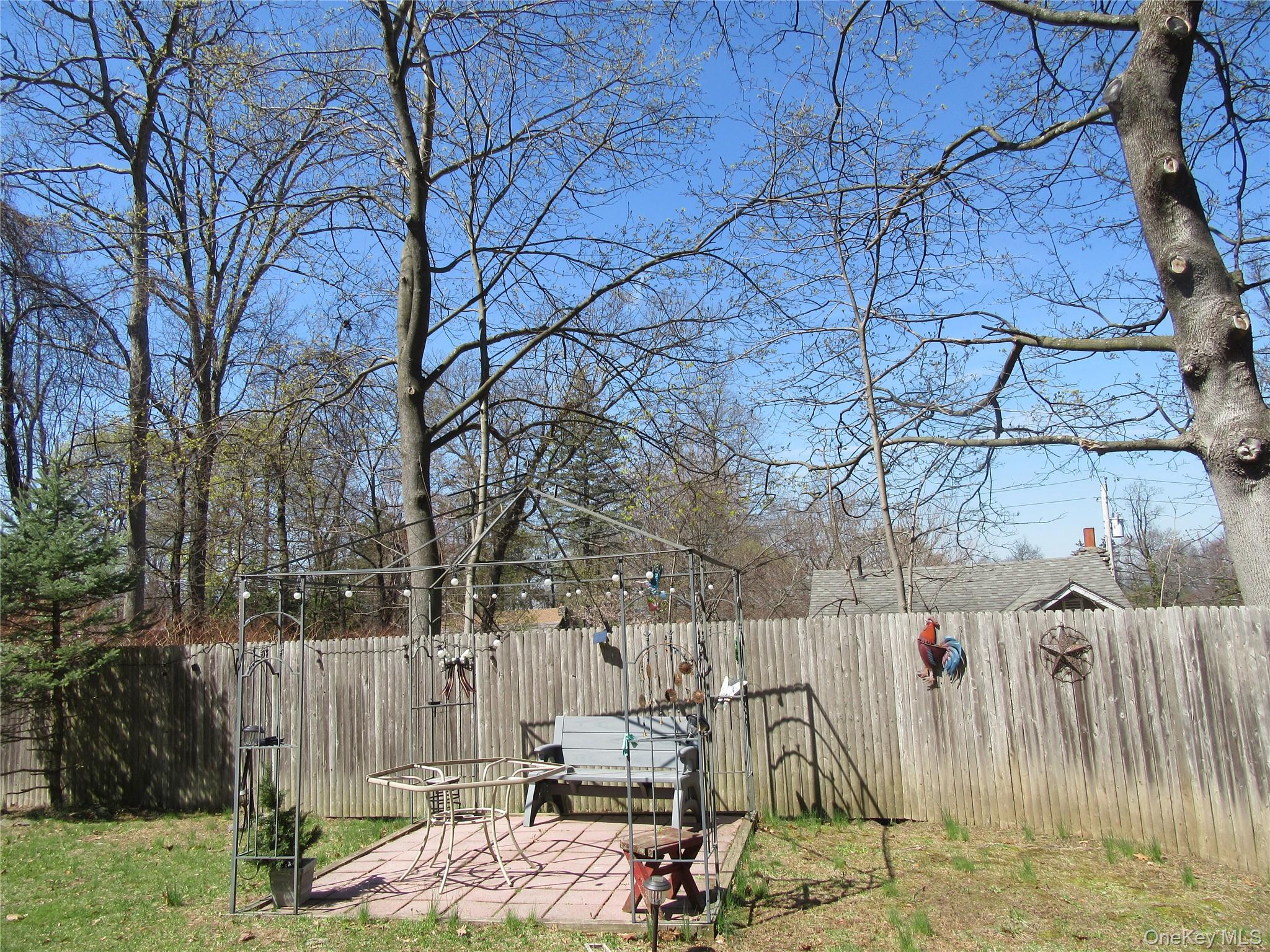28 Laurel Trail Property Photo 24