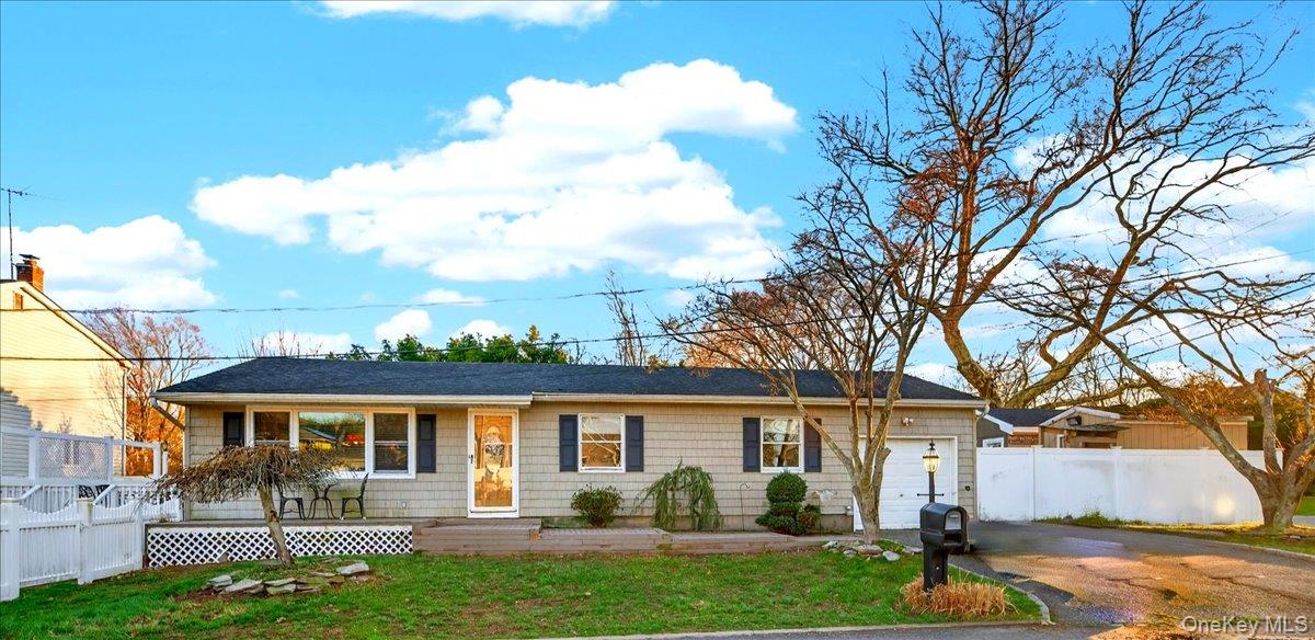 2 Pike Street Property Photo 1