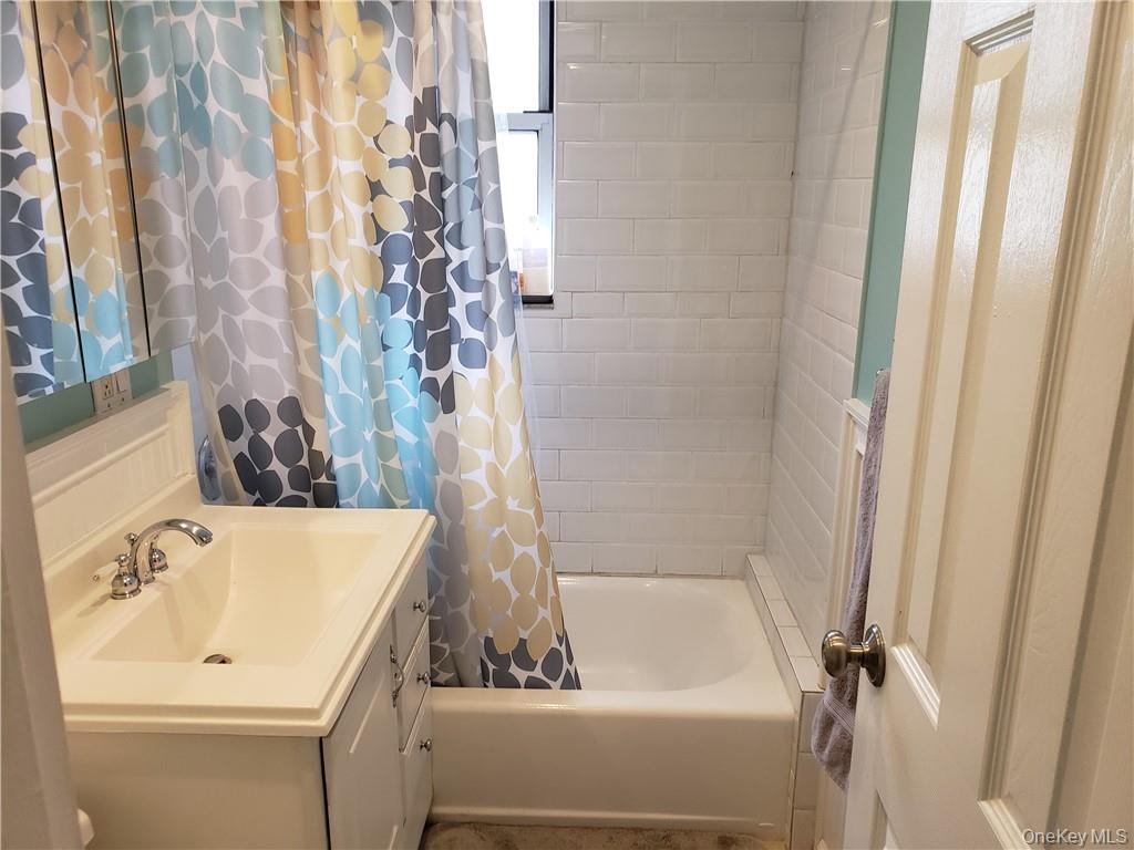 811 Bronx River Road 1 C Property Photo 15