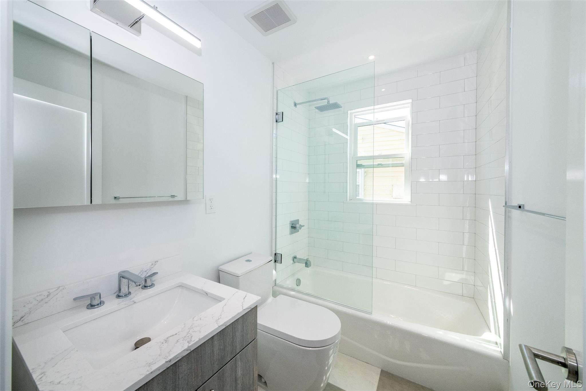 208 Florence Street Property Photo 28