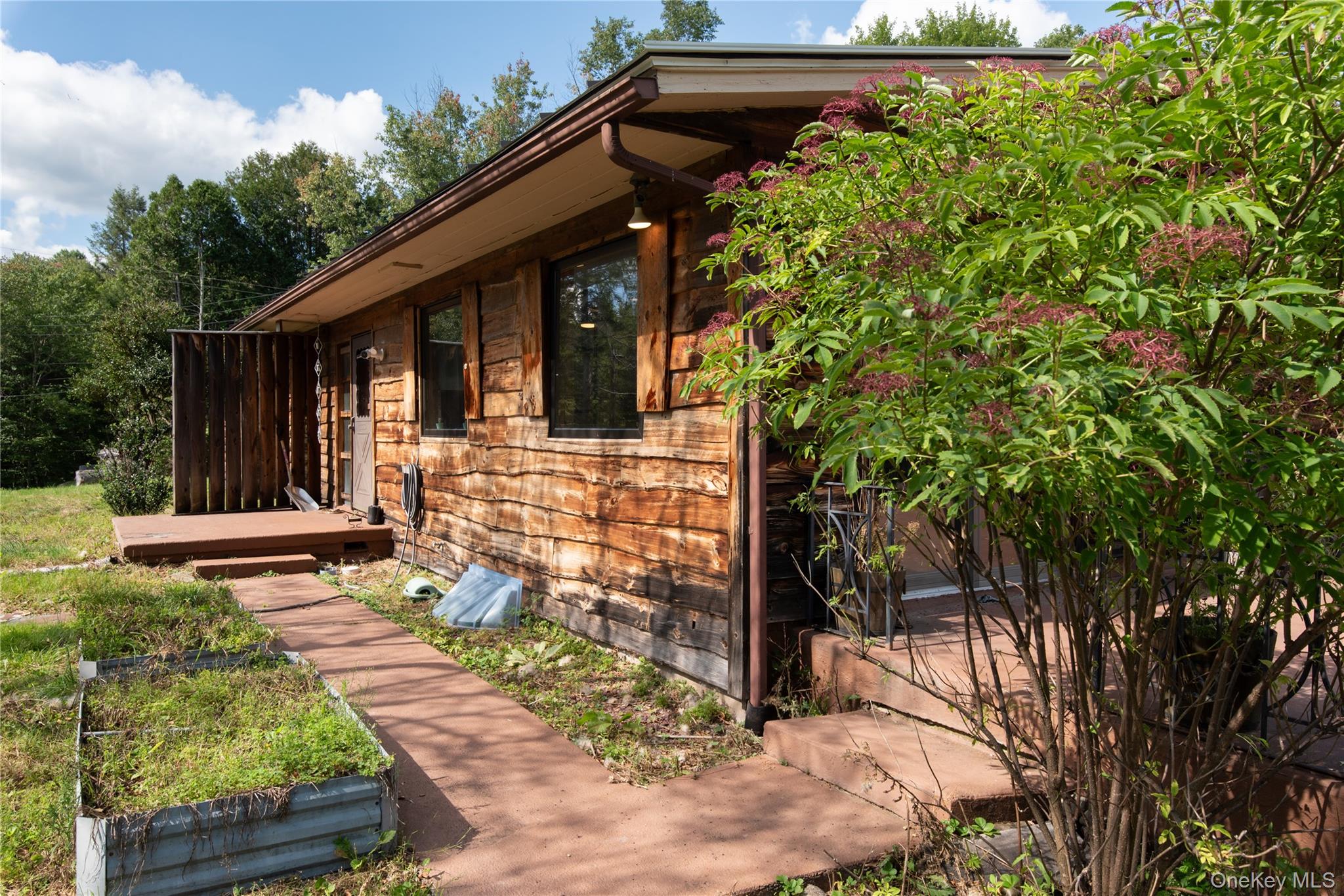 6652 State Route 42 Property Photo 4