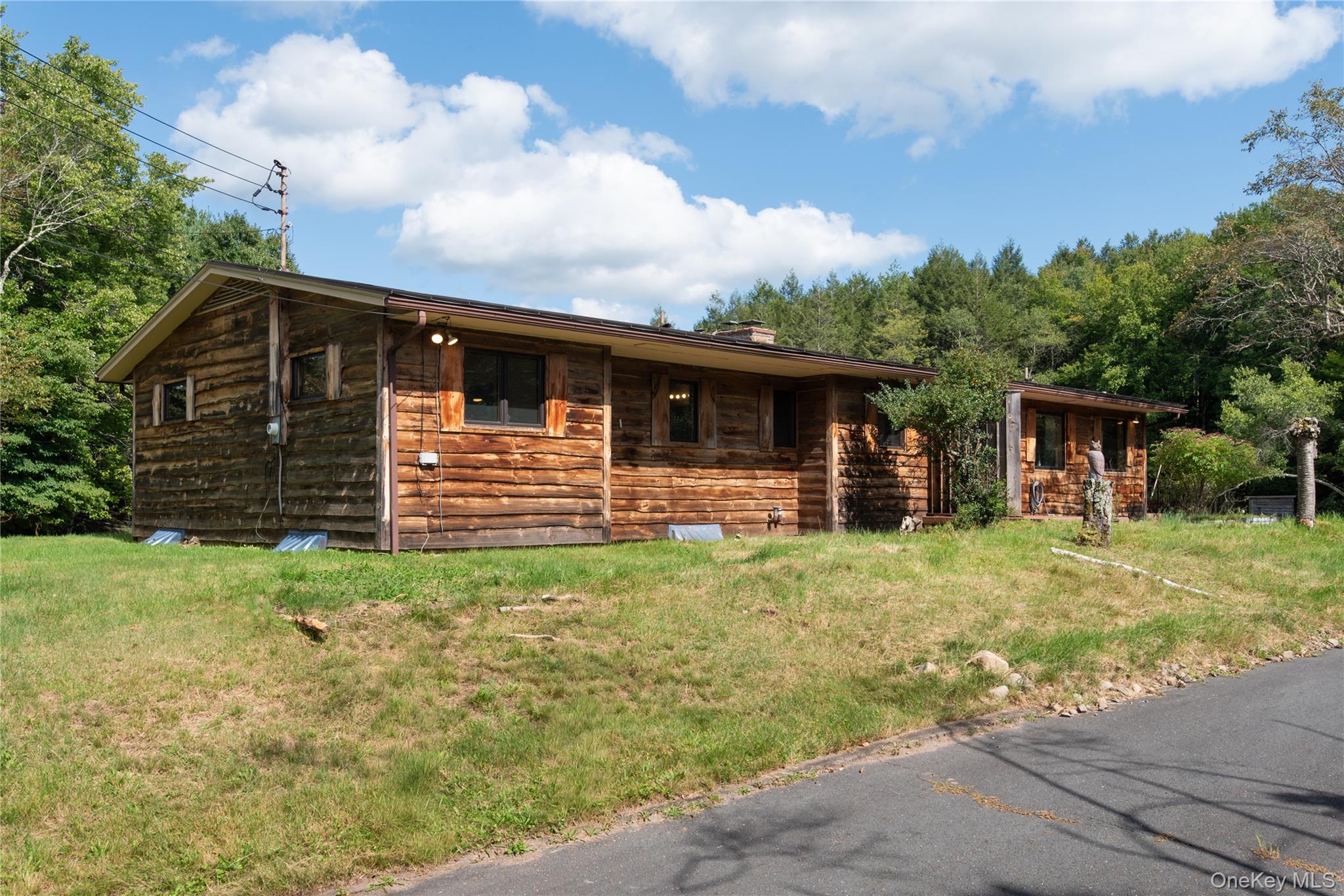 6652 State Route 42 Property Photo 5