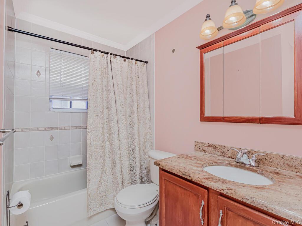 85 Admiral Court 87 Property Photo 14