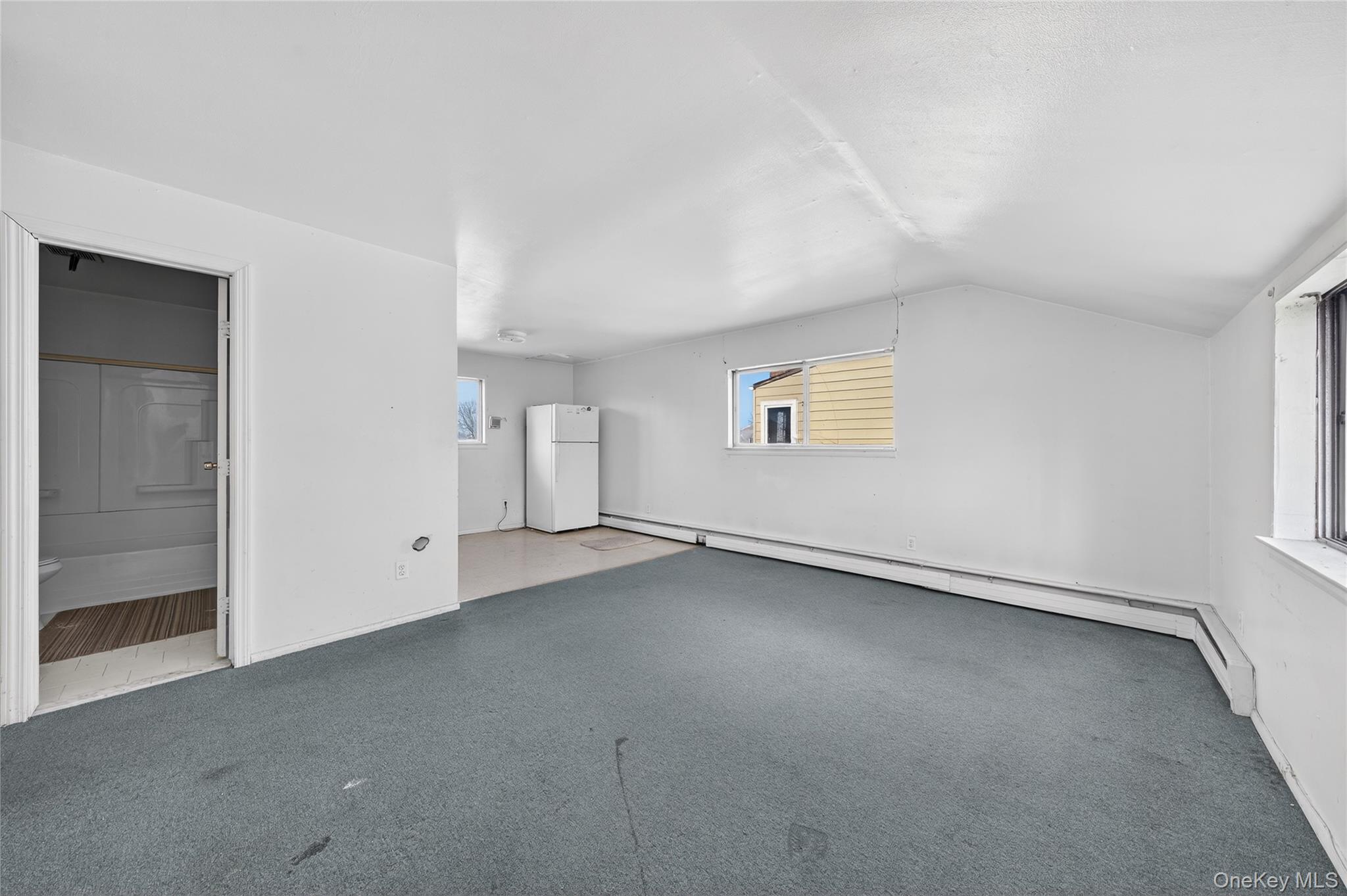 188 Amherst Street Property Photo 11