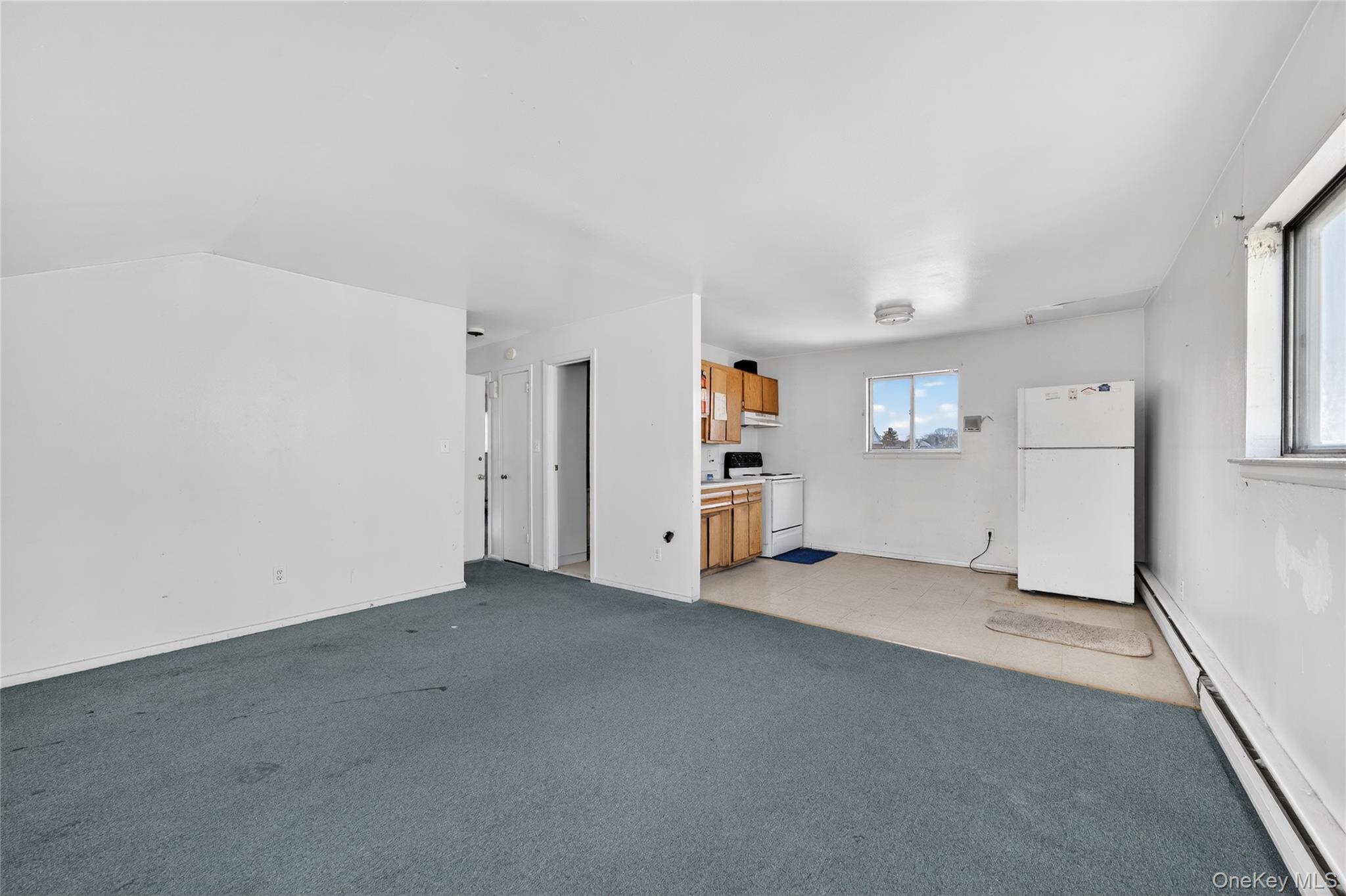 188 Amherst Street Property Photo 12