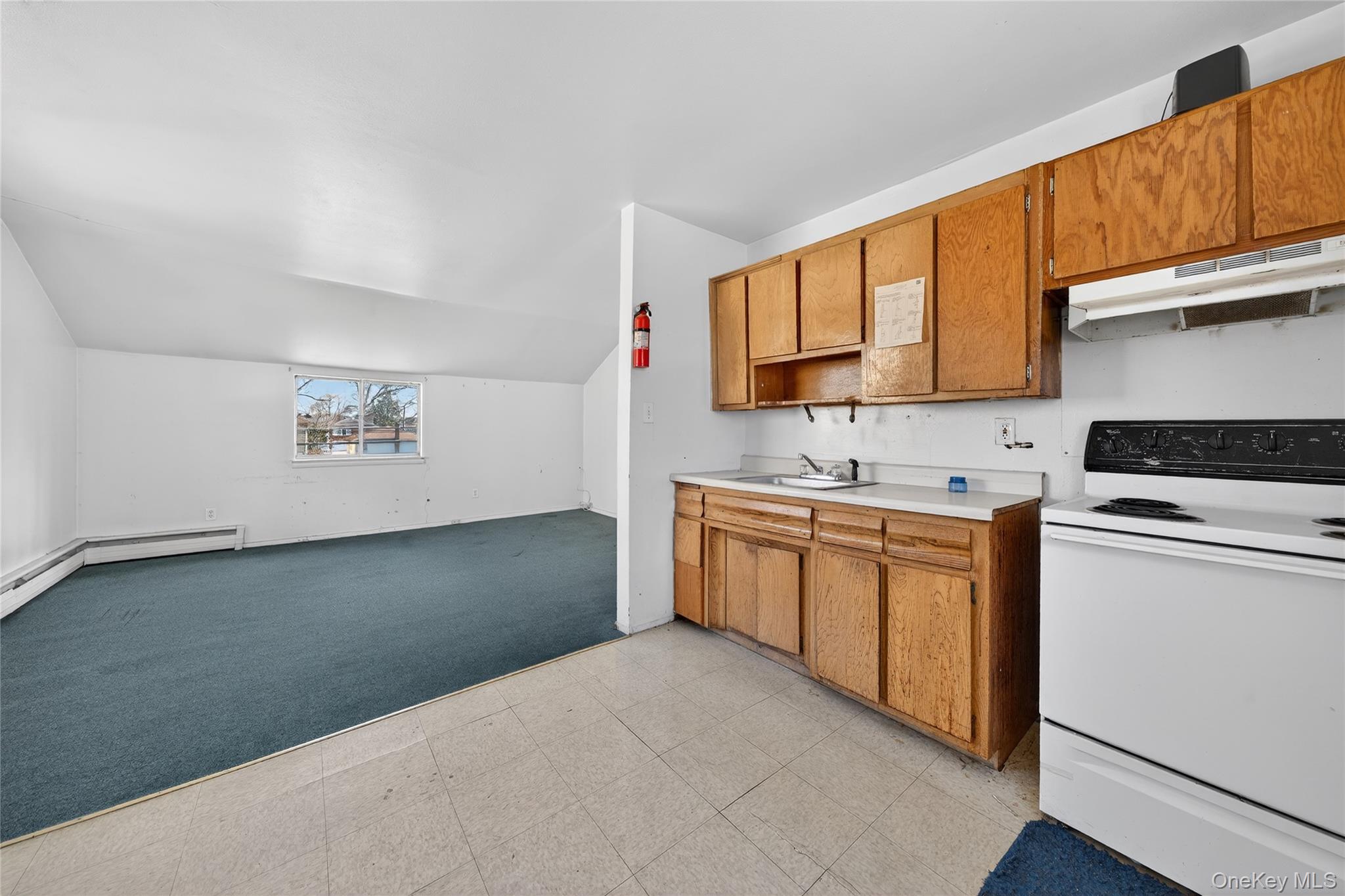 188 Amherst Street Property Photo 13