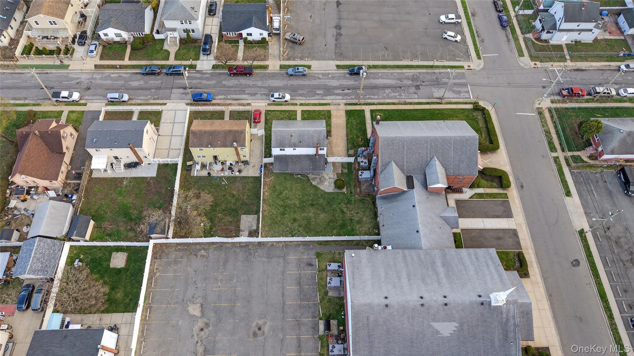 188 Amherst Street Property Photo 32