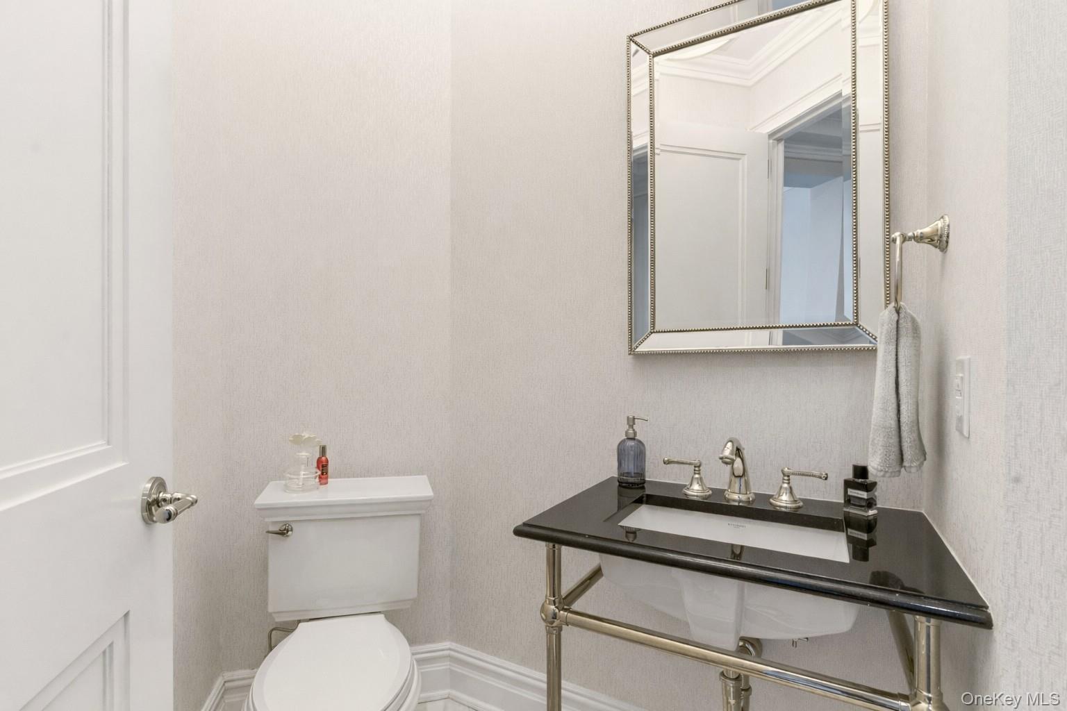5000 Royal Court 5014 Property Photo 16
